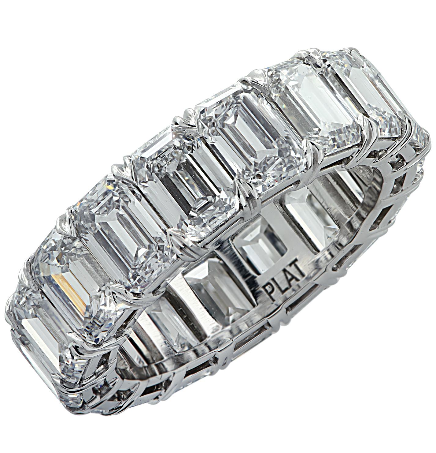 Women's Vivid Diamonds GIA Certified 8.63 Carat Emerald Cut Diamond Eternity Band For Sale