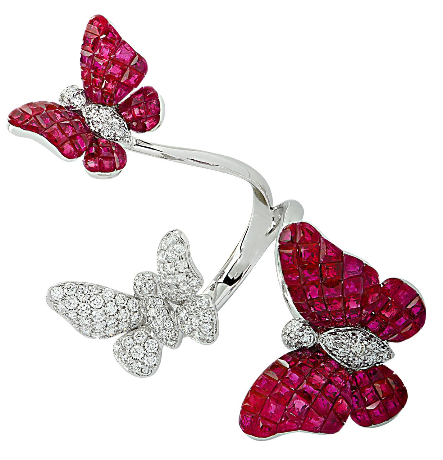 Vivid Diamonds Three Butterfly Ring Ruby and Diamond Ring In New Condition In Miami, FL