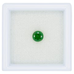 Vivid emerald green faceted demantoid garnet, 0.56 ct