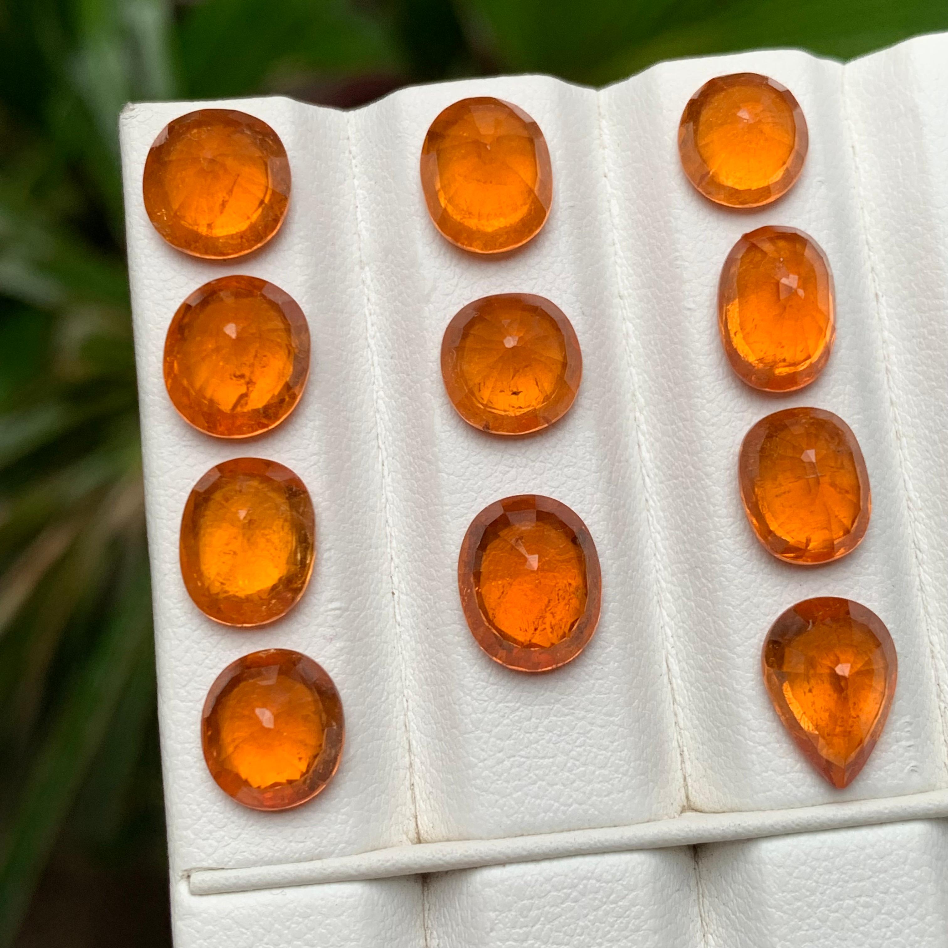 Espesartita natural de color naranja fanta vivo/Granate mandarín 36.10Ct-Joya en Nuevo estado para la venta en Peshawar, PK