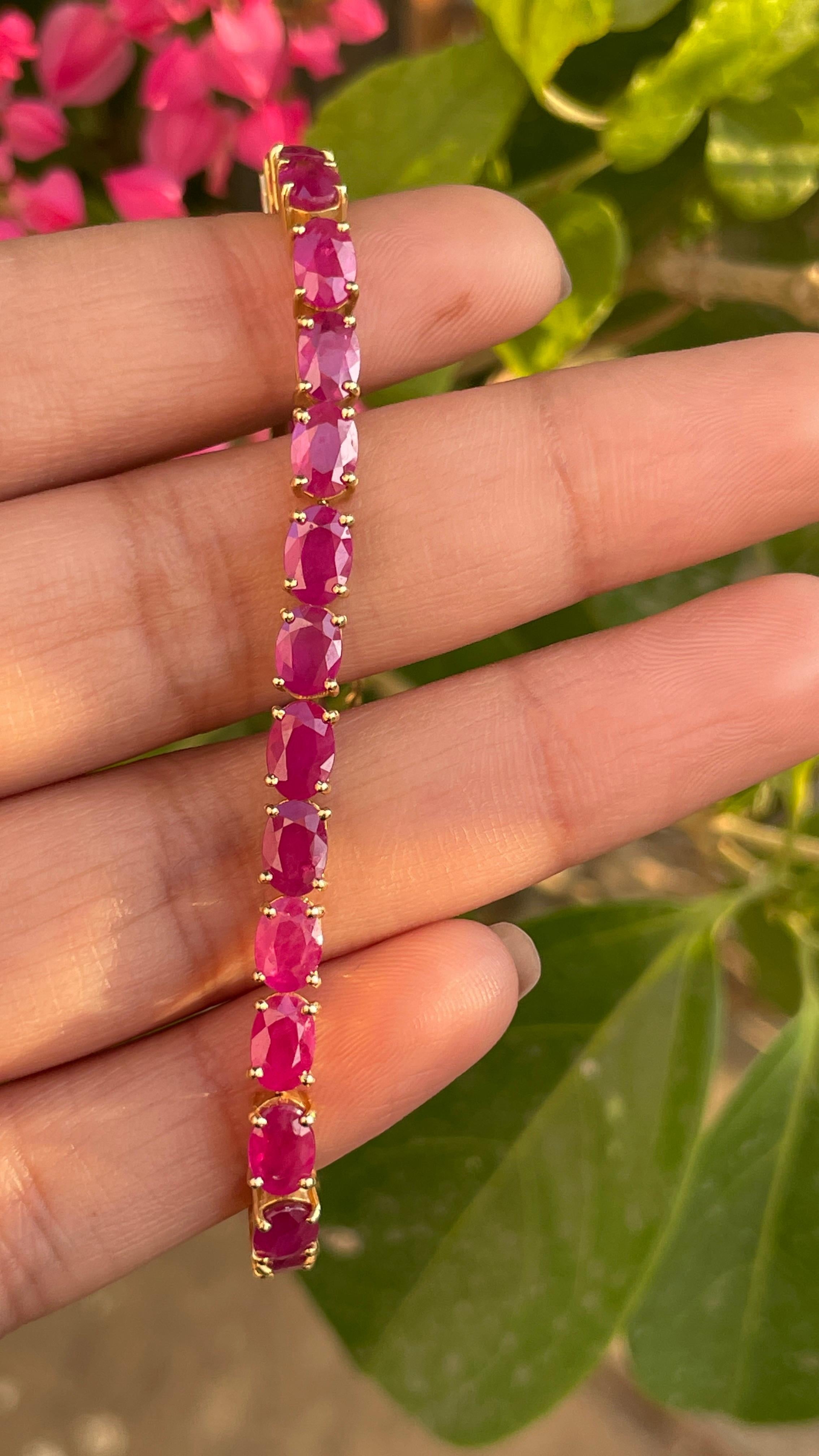 Oval Cut Vivid Gemstone Pink Ruby Tennis Bracelet in 18K Solid Yellow Gold For Sale
