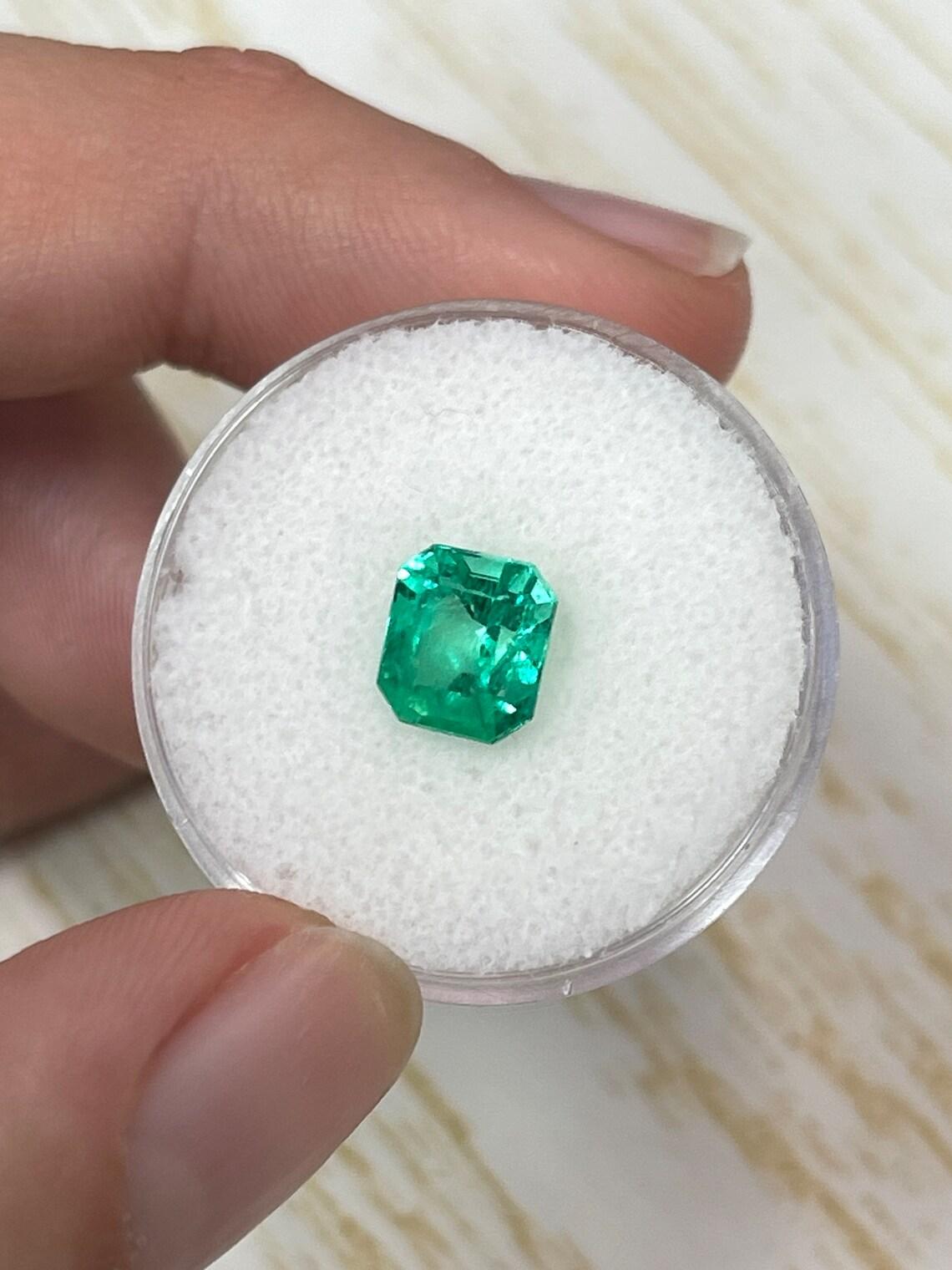Modern Vivid Glowing Green 1.96 Carat Emerald Cut Muzo Colombian Emerald Gem - May For Sale