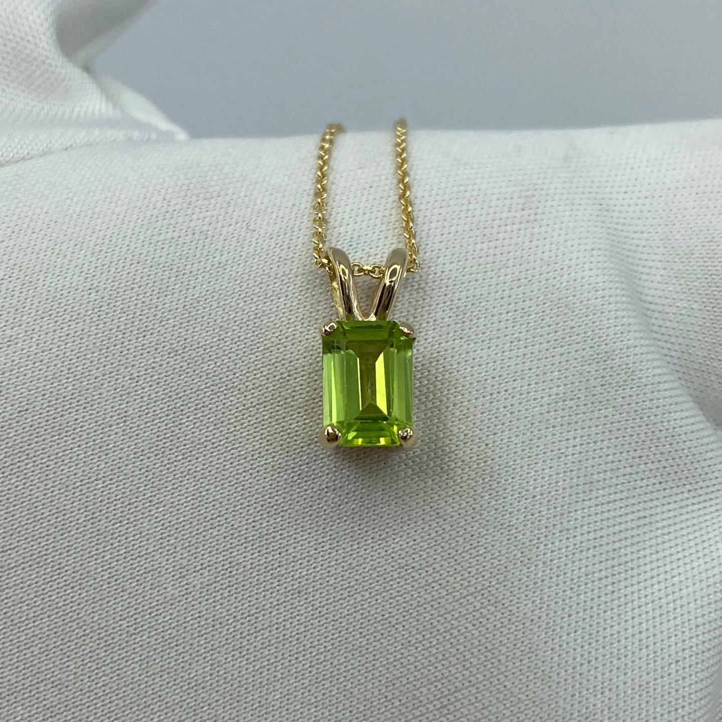 Vivid Green 1 Carat Peridot Emerald Octagonal Cut Yellow Gold Pendant Necklace 1