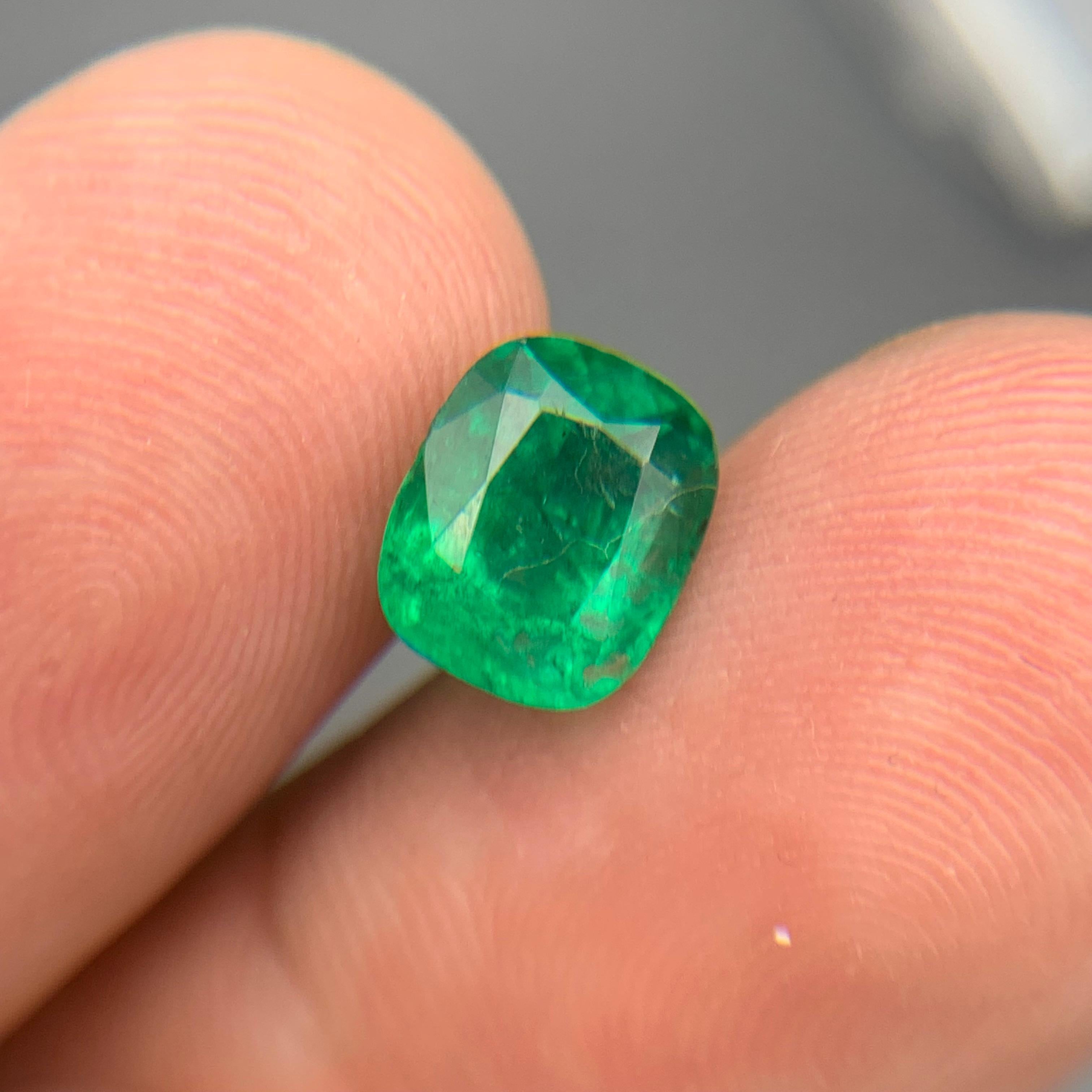 da uomo o donna Smeraldo verde vivo da 2,55 carati, gemma naturale certificata, taglio a cuscino, Zambia in vendita