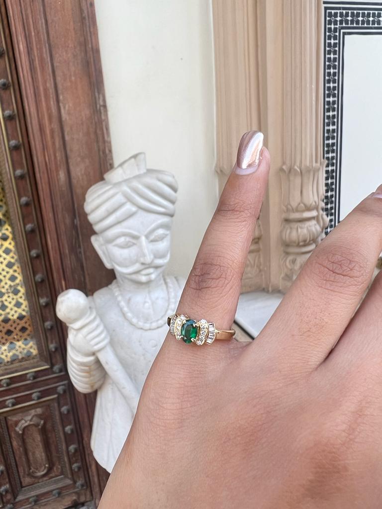 For Sale:  Vivid Green Emerald and Diamond Engagement Ring in 14K Yellow Gold for Her  5