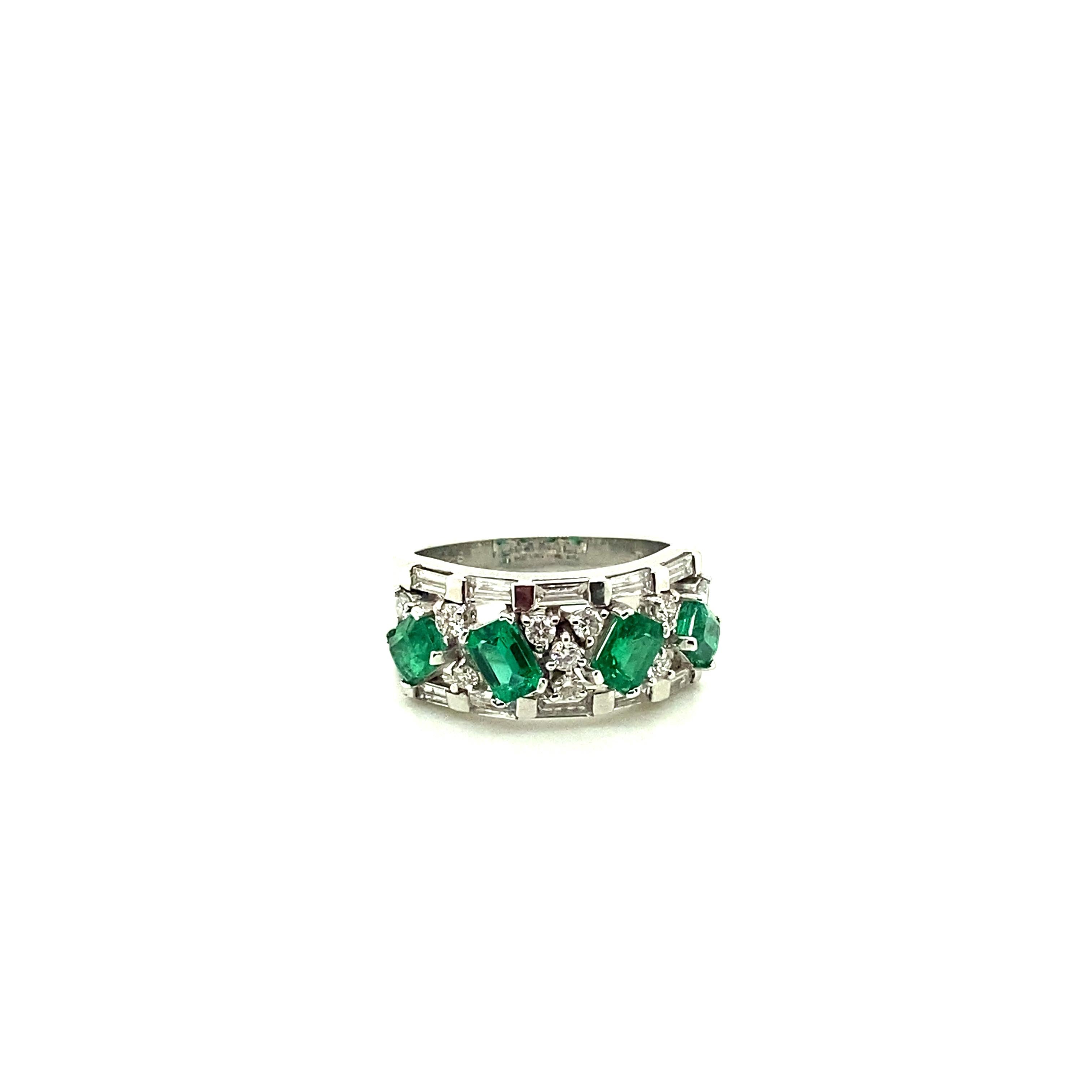 Modern Vivid Green Emerald and White Diamond Gold Eternity Engagement Ring For Sale