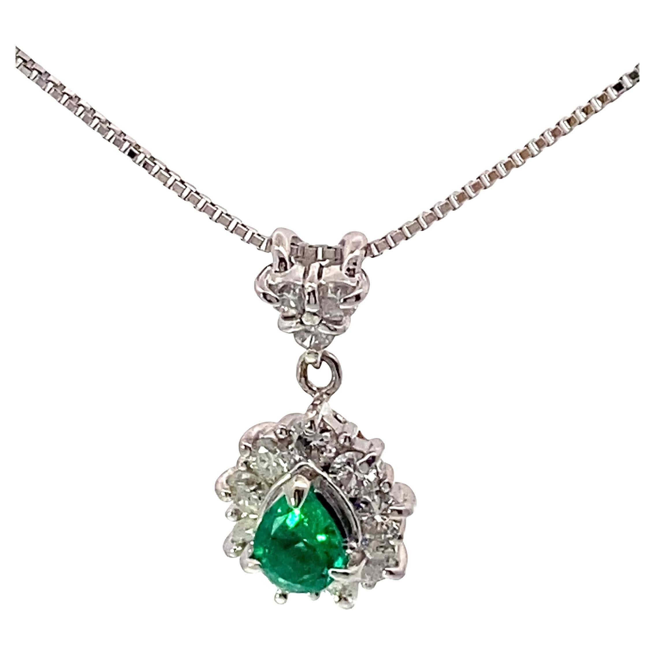 Collana con smeraldo verde brillante 900 Platino 0,33 ct 0,54 ct Colombia in vendita