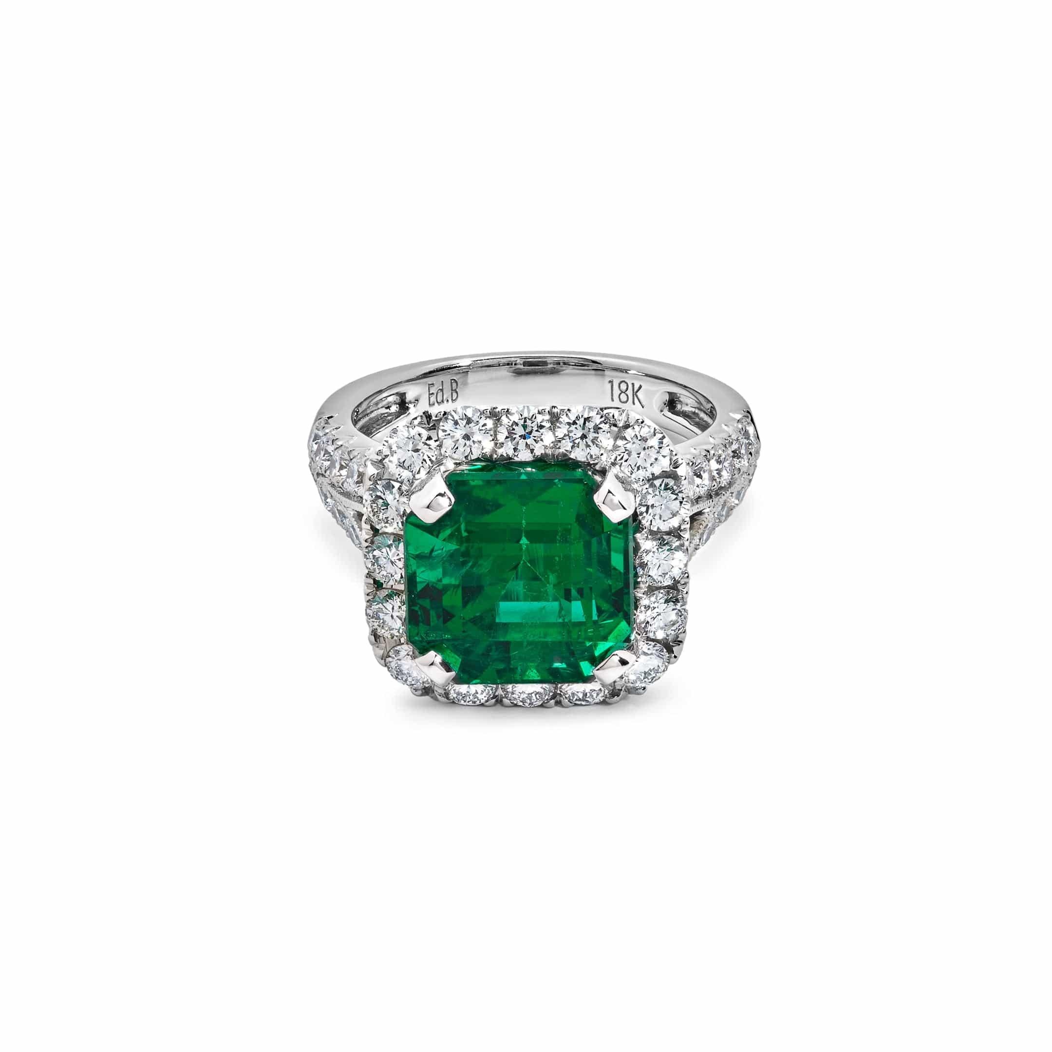Contemporary Vivid Green Zambian Emerald Diamond White Gold Ring For Sale