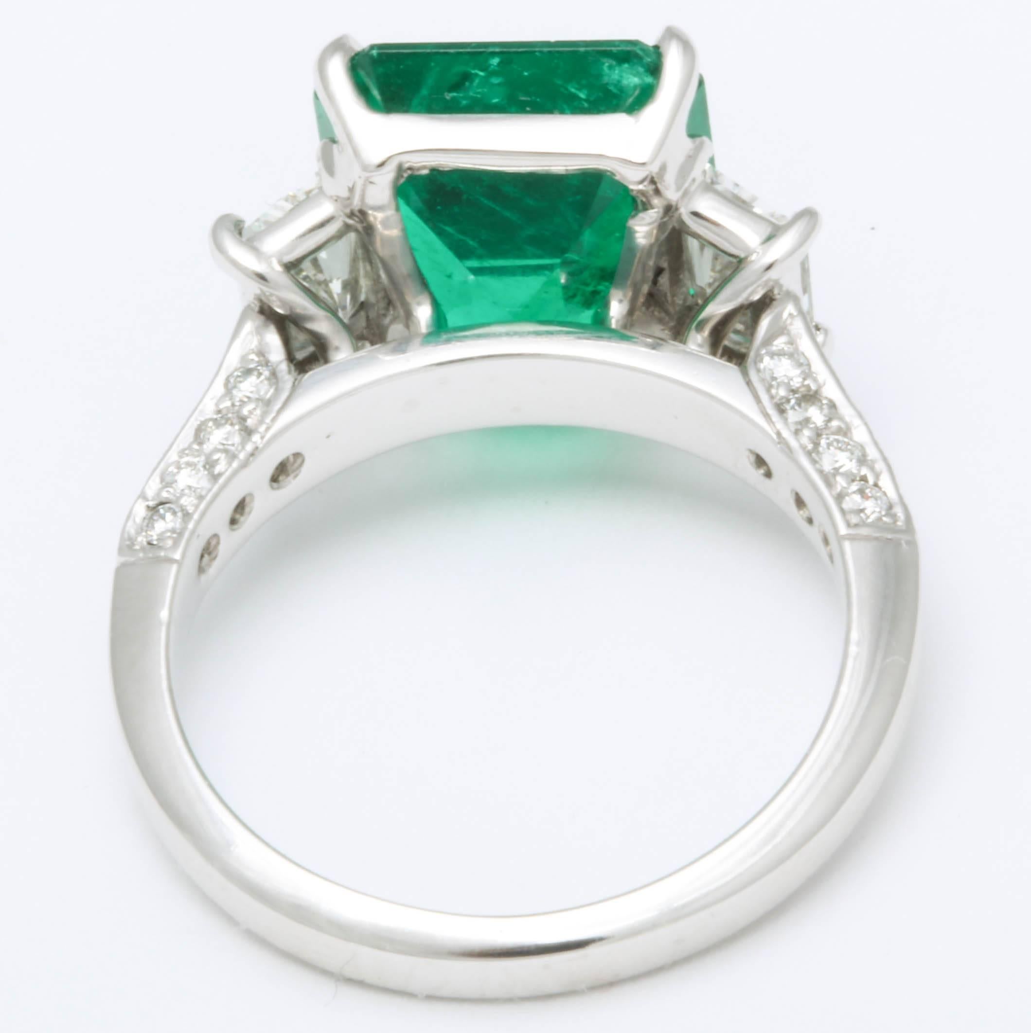 Vivid Green Muzo Colombian Emerald Ring 1