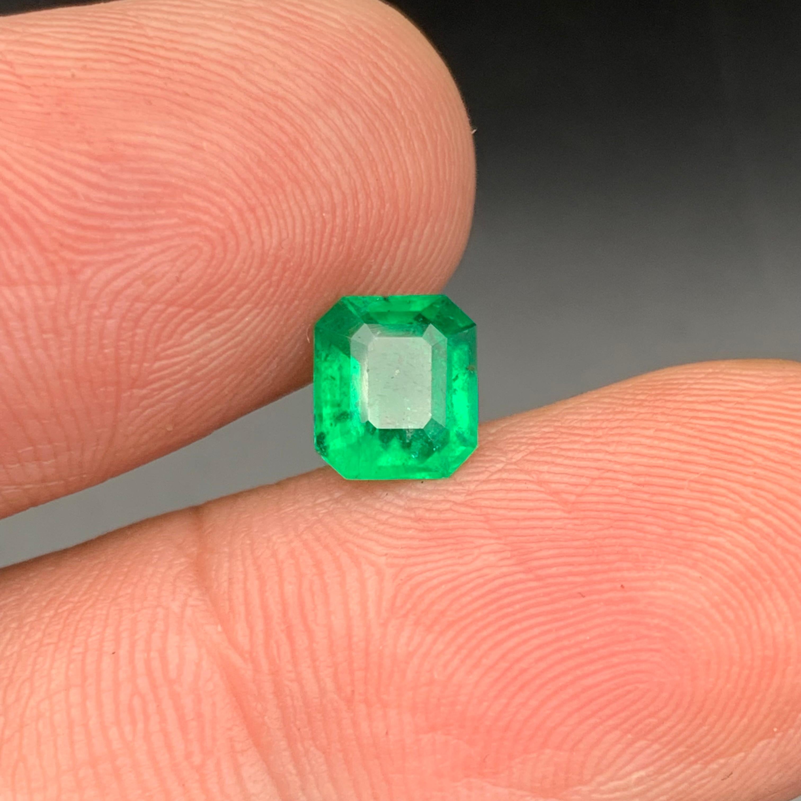 Lebendiger grüner natürlicher Smaragd 3.08 Ct Smaragdschliff Loser Edelstein für feinen Schmuck im Angebot 5