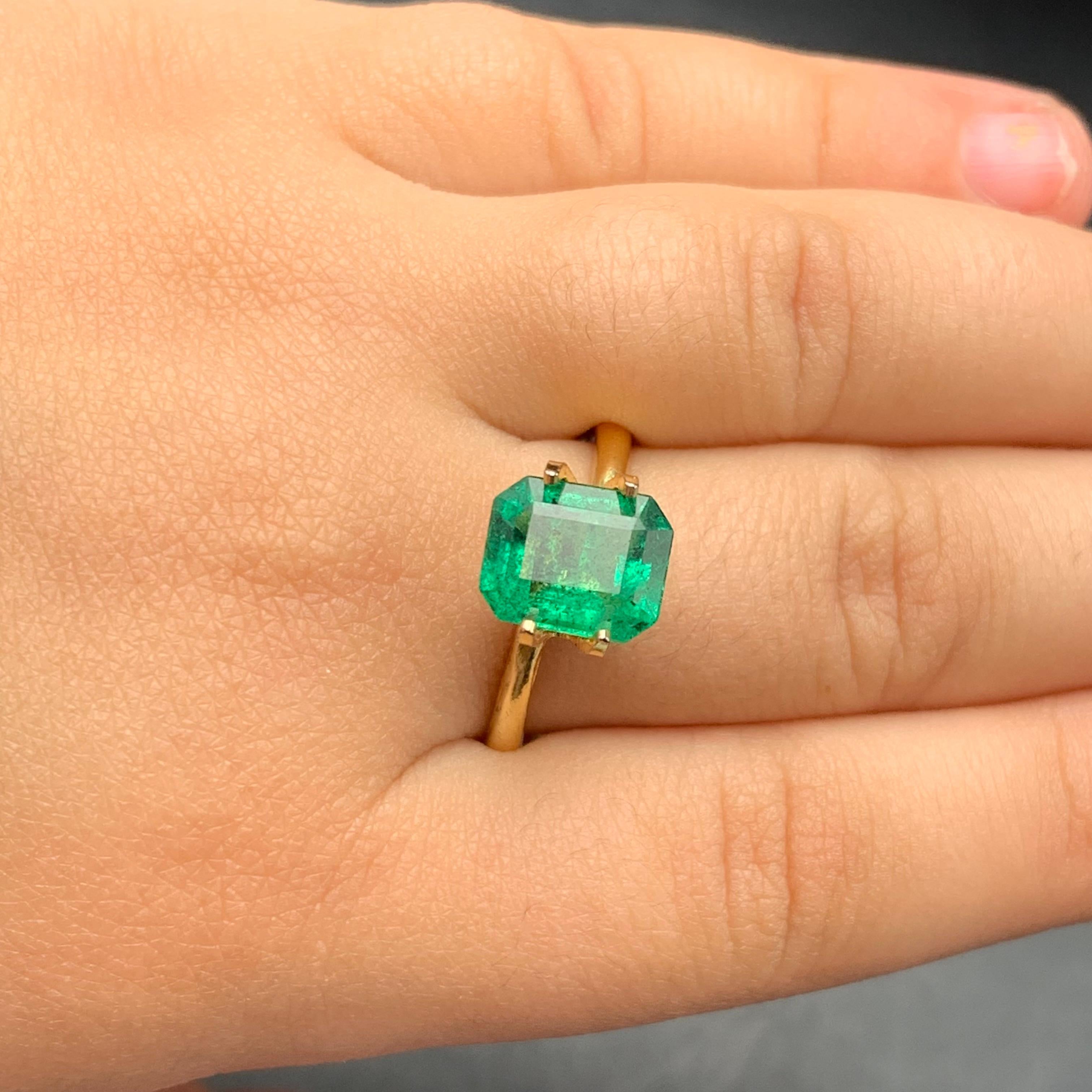 Vivid Green Natural Emerald Ring Pendant Loose Gemstone 1.85Ct Octagon Cut-Jewel For Sale 3