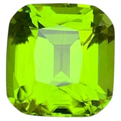 Lebendiges Grün Natürlicher Peridot 6.27 Karat Kissenschliff Loser Edelstein für Ring