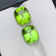 Vivid Green Natural Peridot 6.62 Carat Cushion Cut Loose Gemstones for Jewelry