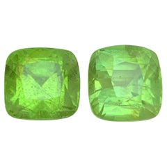 Vivid Green Natural Peridot Cushion Cut 13.82 Carat Loose Gemstones for Jewelry