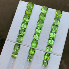 Peridoto naturale verde vivo taglio cuscino 37,87 carati Gemme sciolte Parcel