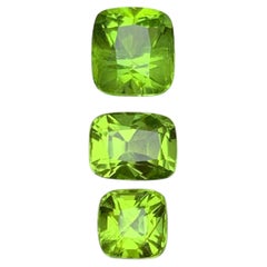 Lebendiges Grün Natürlicher Peridot Cushion-Schliff 5.14 Karat Lose Edelsteine Paket