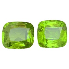 Vivid Green Natural Peridot Cushion Cut 9.74 Carats Loose Gemstones for Jewelry