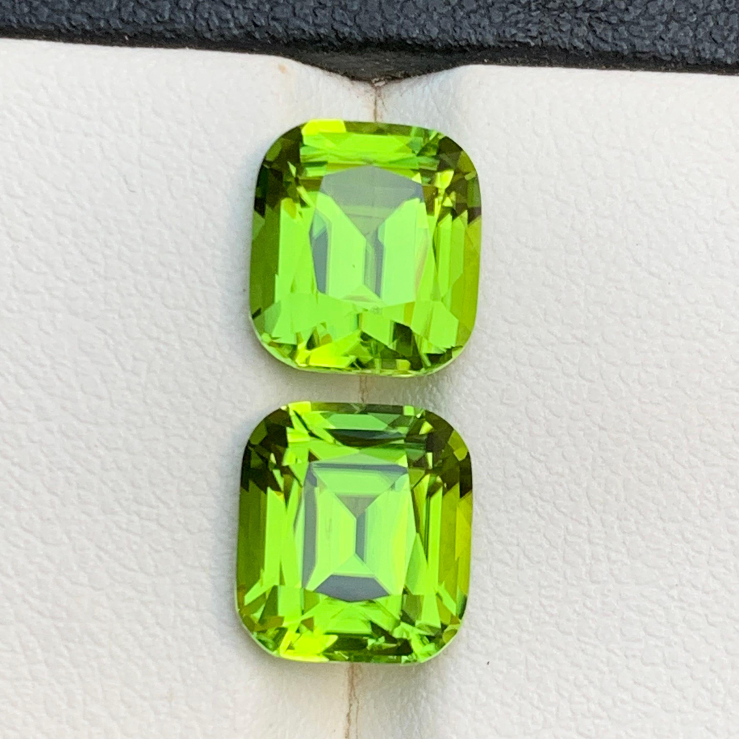 Boucles d'oreilles péridot vert vif pierres précieuses en vrac paire parfaite 8.80 Ct-Jewell en vente 3