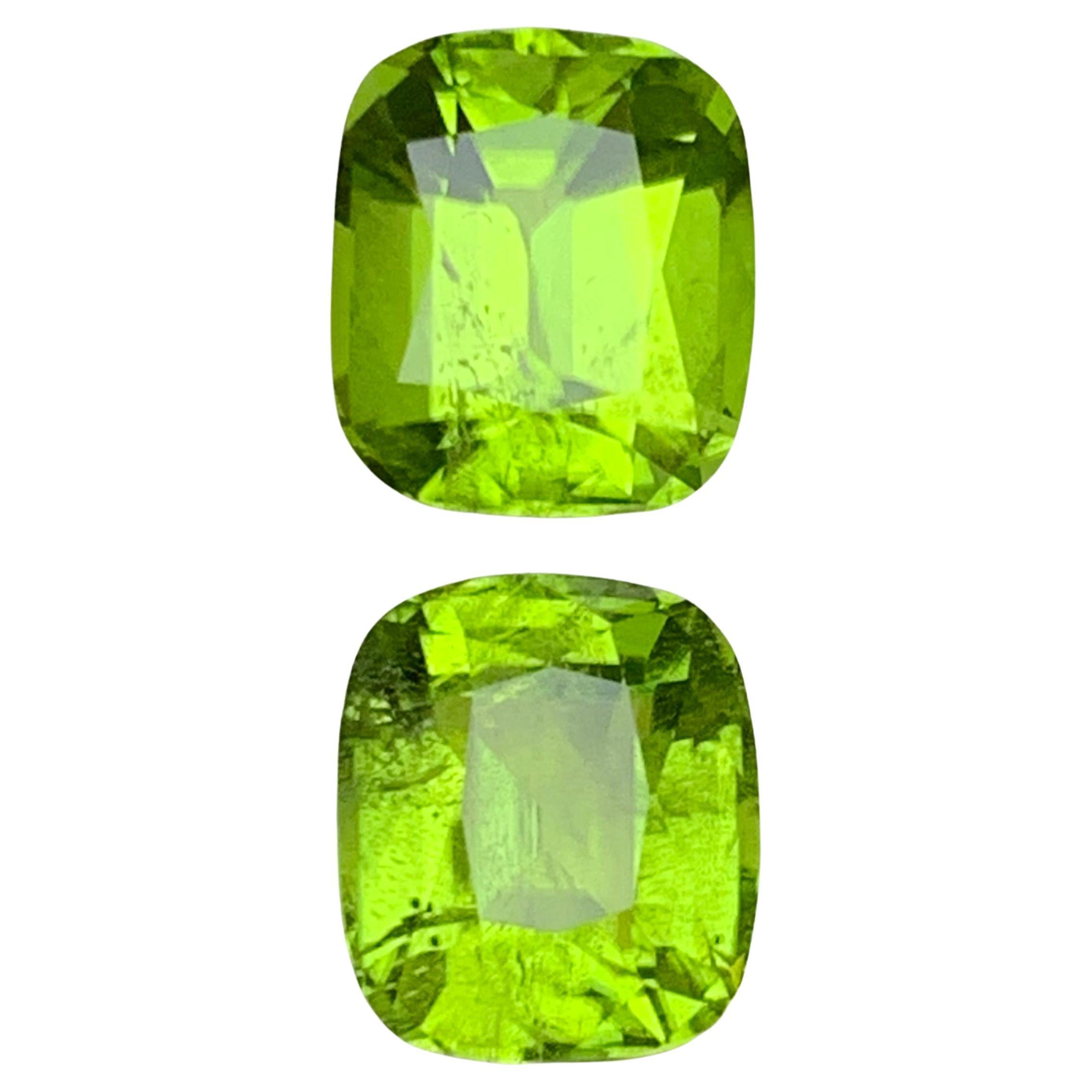 Boucles d'oreilles péridot naturel vert vif, pierres en vrac 6.75 ct taille coussin