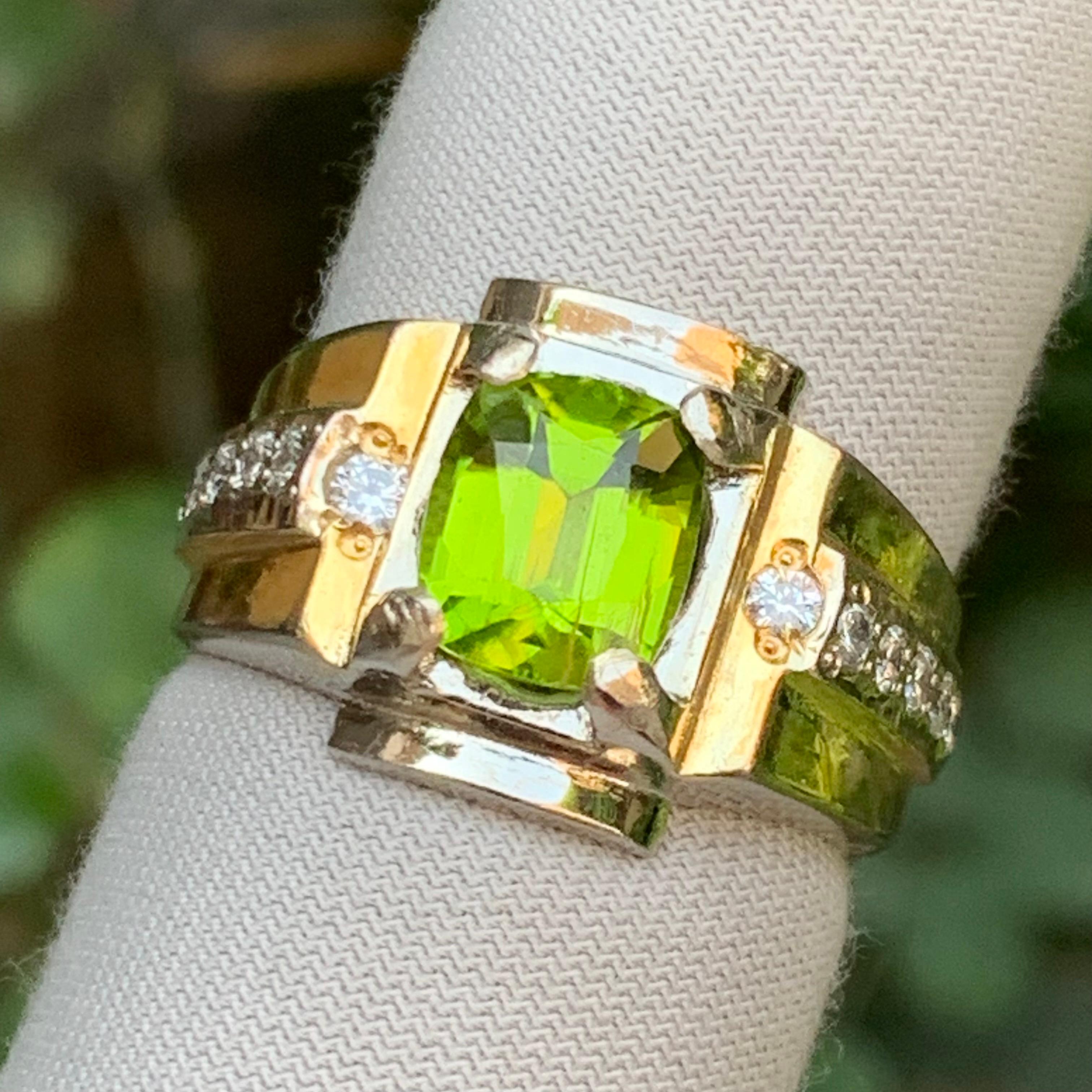 Bague en argent 925 avec péridot naturel vert vif 10.44g Taille 12 US Unisexe en vente