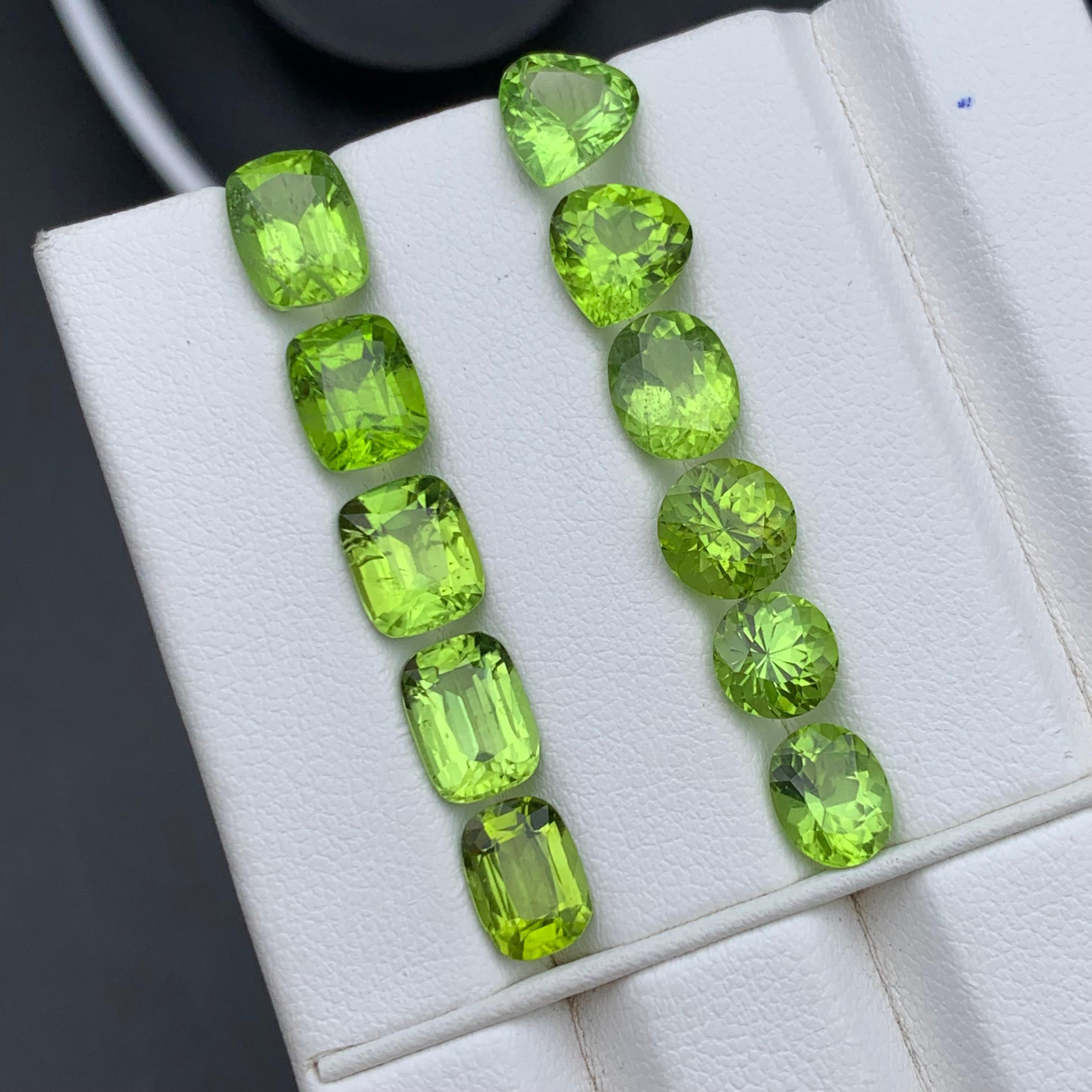 Vivid Green Natural Peridot Loose Gemstones Lot 19.30 Carat for Jewelry Making For Sale 5