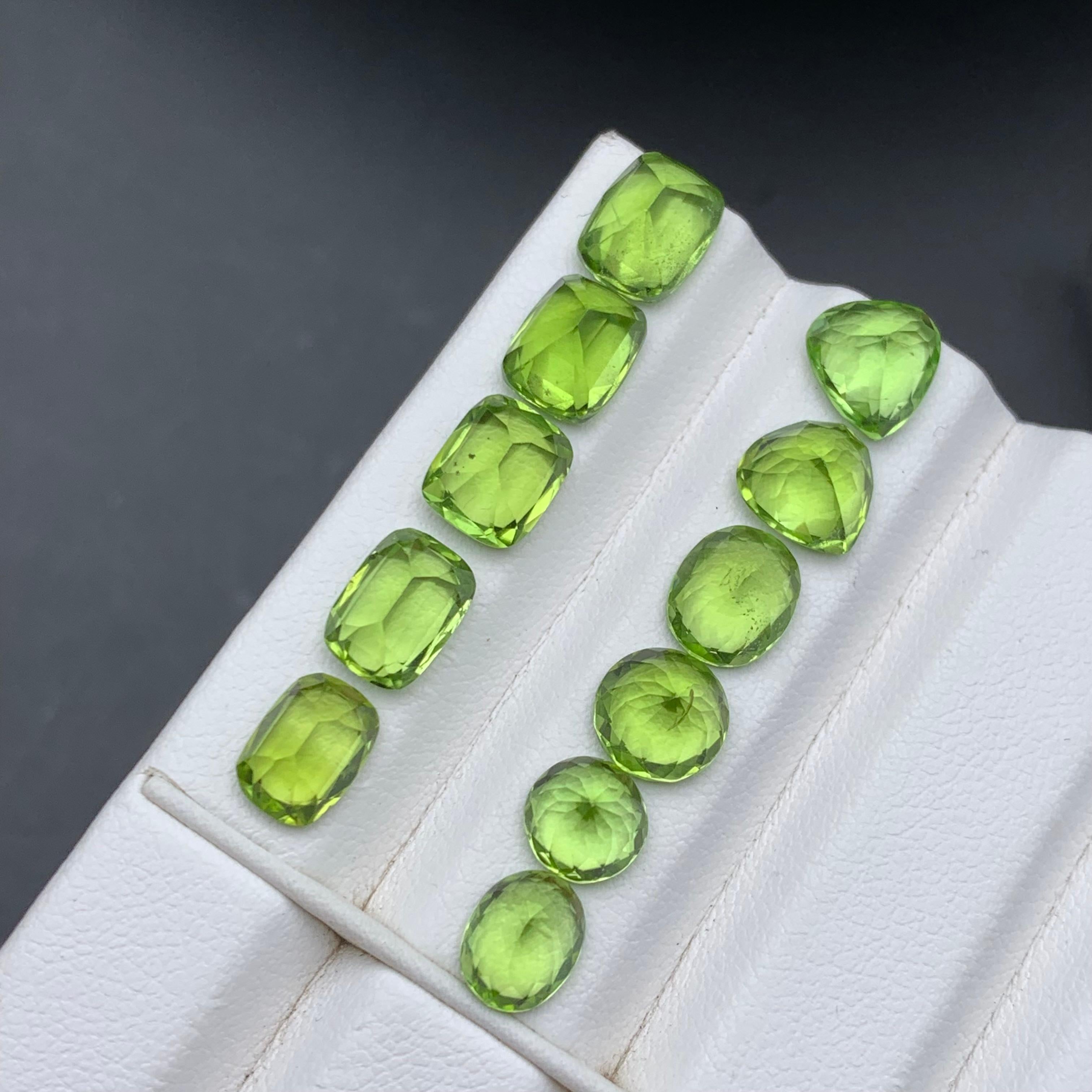 Vivid Green Natural Peridot Loose Gemstones Lot 19.30 Carat for Jewelry Making For Sale 3