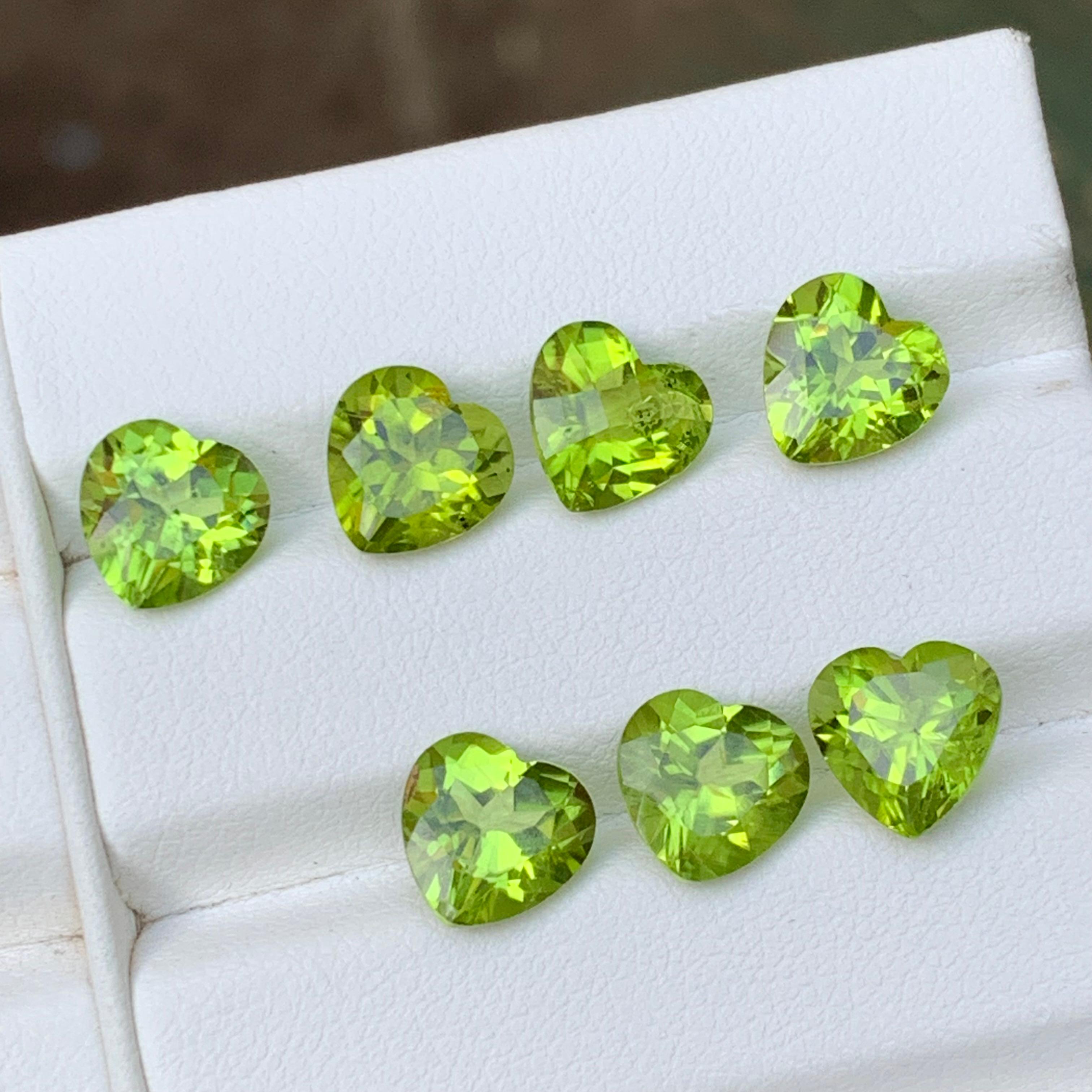 Vivid Green Natural Peridot Loose Gemstones Pairs Lot 13.85 Ct Heart Cut-Jewelry For Sale 8