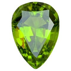 Vivid Green Natural Peridot Necklace Pendant Loose Gemstone 6.05 Carat Pear Cut