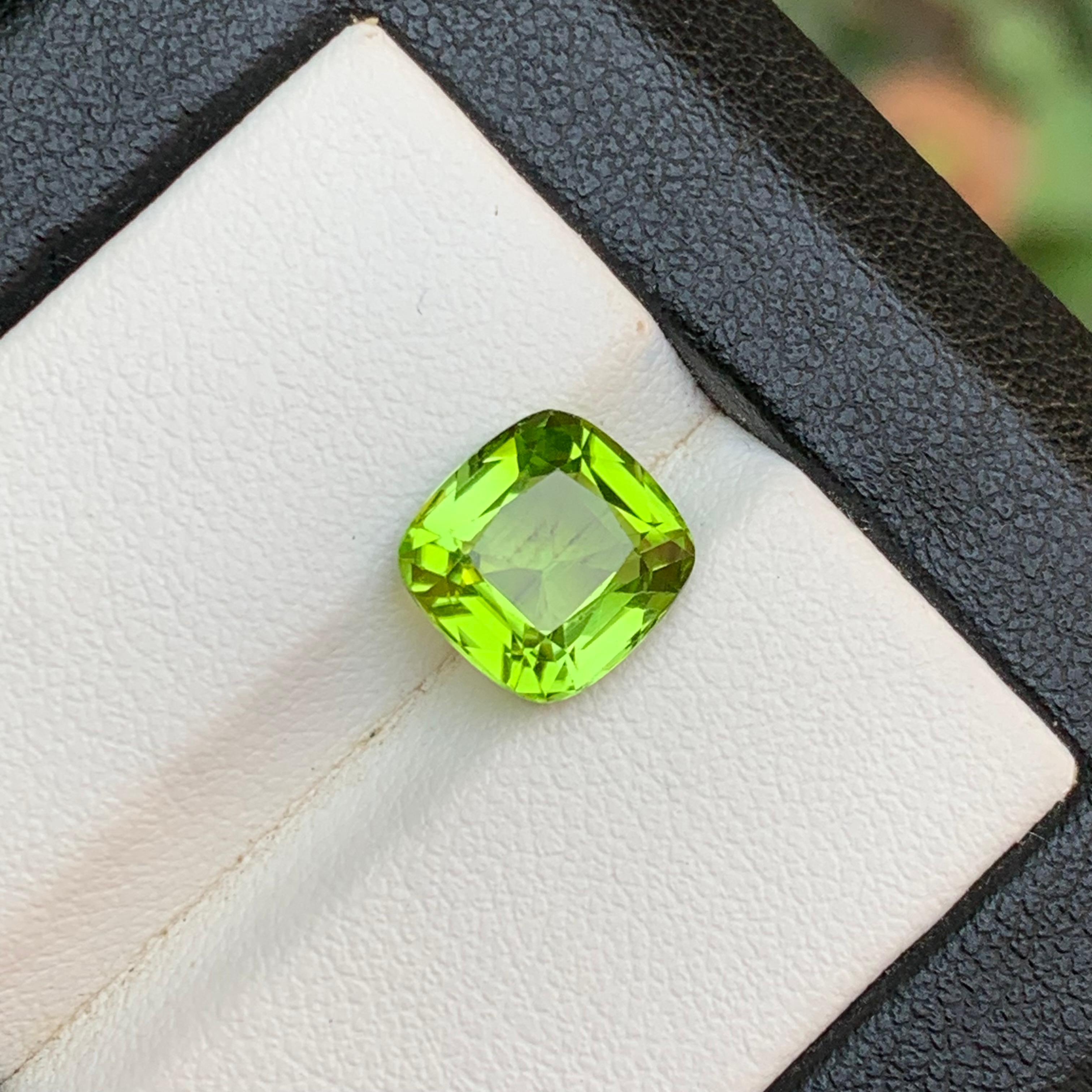 Vivid Green Natural Peridot Ring Lose Edelstein 3,36 Ct Square Cushion-Schmuck im Angebot 7