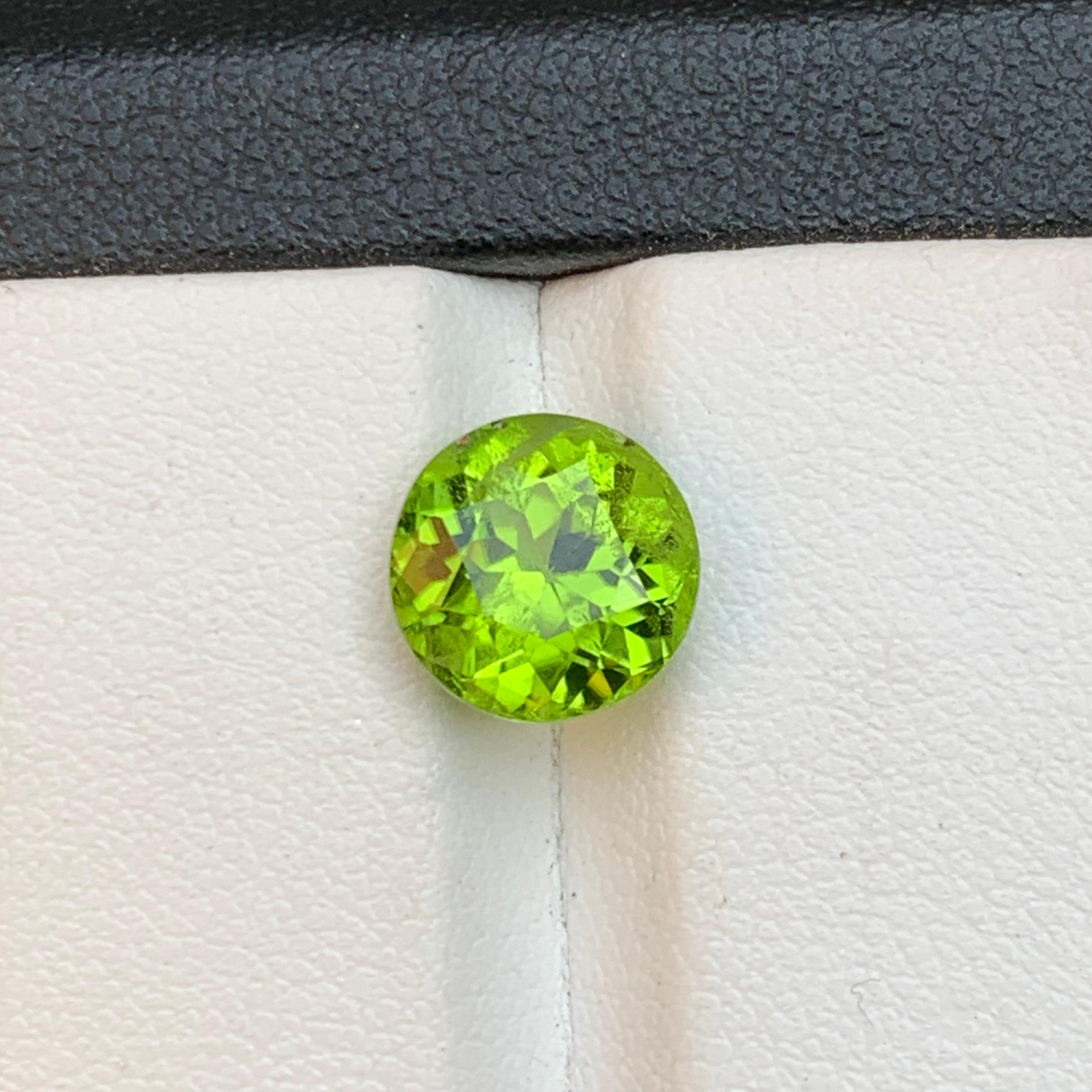 Vivid Green Natural Peridot Ring Loose Gemstone 3.60Ct Round Brilliant Cut-Jewel (bague en péridot naturel vert vif) en vente 7