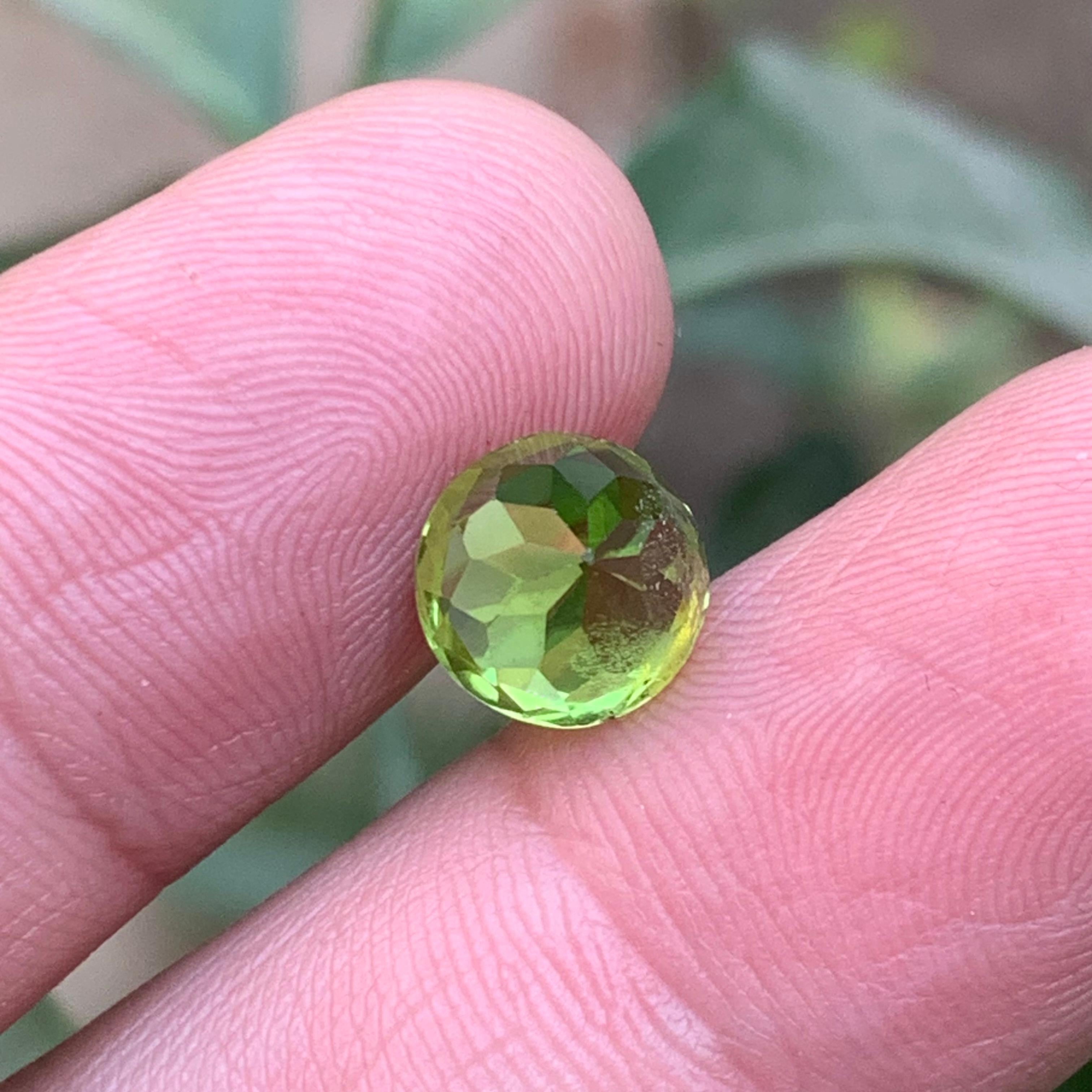 Vivid Green Natural Peridot Ring Loose Gemstone 3.60Ct Round Brilliant Cut-Jewel (bague en péridot naturel vert vif) en vente 3