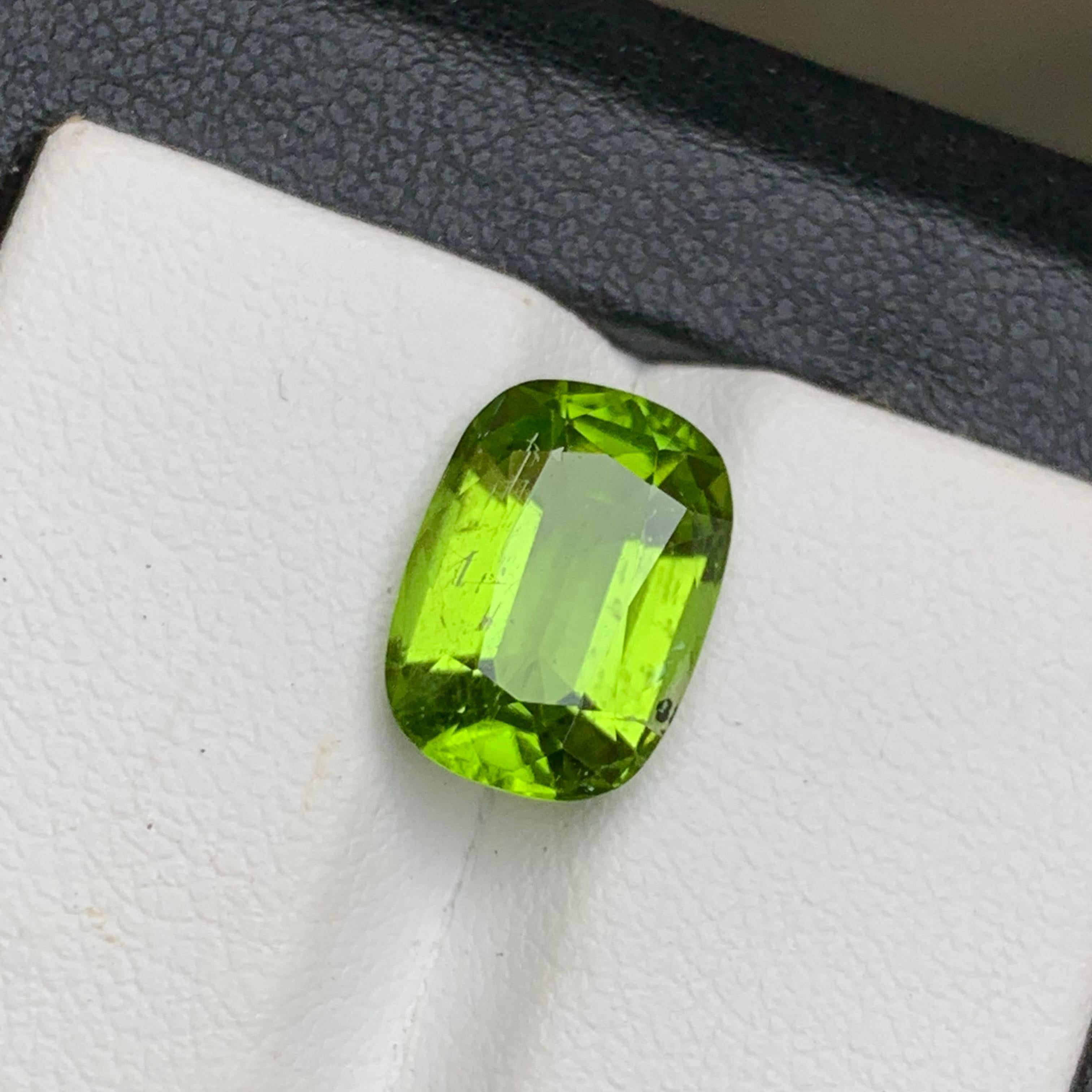 Vivid Green Natural Peridot Loose Gemstone for Ring, Necklace Pendant, or any other Jewelry Setting-Cushion Cut from Supat Valley, Kohistan Pakistan!!

💎 GEMSTONE TYPE: Peridot
⚖️ WEIGHT:  4.30 Carats
🪚 SHAPE & CUT: Cushion Cut
📏 SIZE (MM): 11.75