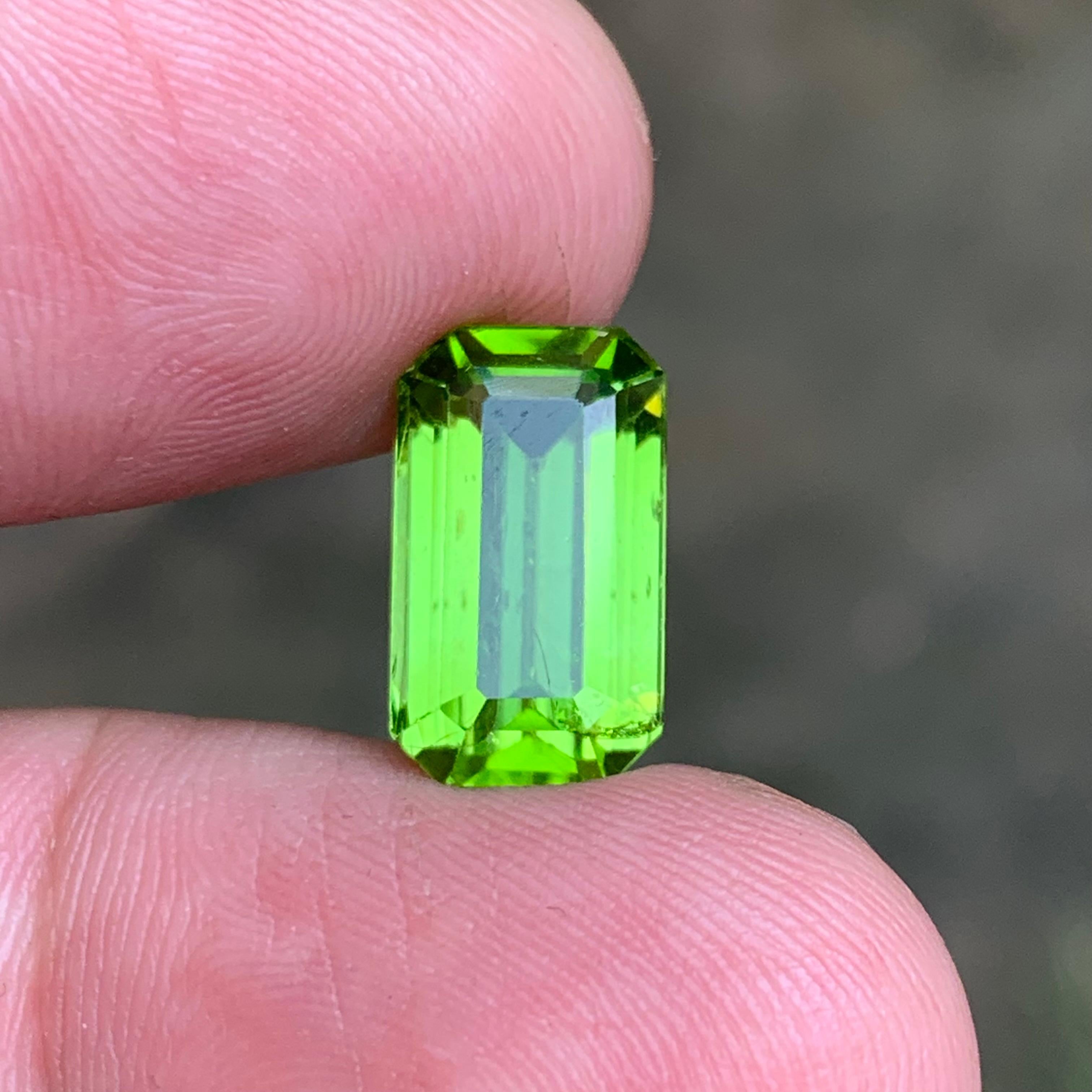 Vivid Green Natural Peridot Ring, Pendant Gemstone 6.65 Ct Emerald Cut-Jewelry 1