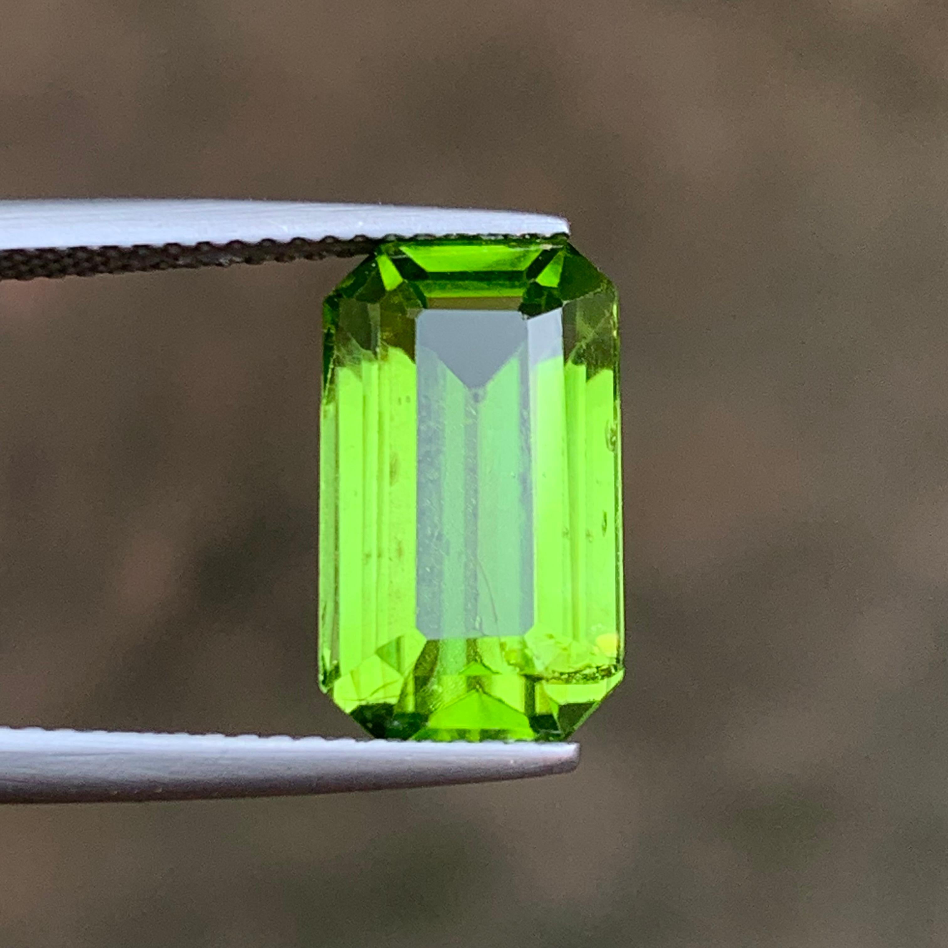 Vivid Green Natural Peridot Ring, Pendant Gemstone 6.65 Ct Emerald Cut-Jewelry 2