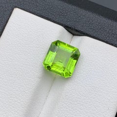 Vivid Green Natural Peridot Ring, Pendant Loose Gemstone 3.40 Ct Asscher Cut
