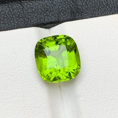 Vivid Green Natural Peridot Ring, Pendant Loose Gemstone 5.85 Carat Cushion Cut