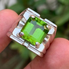 Vivid Green Natural Peridot Silver Ring in 925 Sterling Silver — Handmade 9.5 US