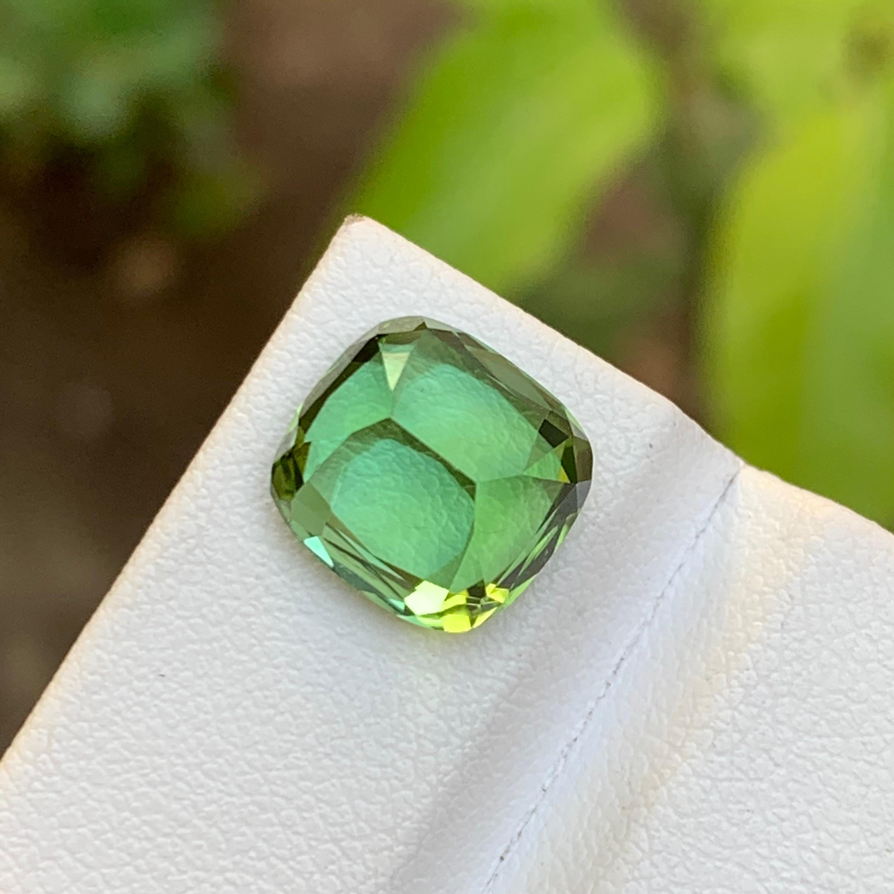 Women's or Men's Vivid Green Natural Tourmaline Gemstone 5.75Ct Cushion Cut  Ring, Pendant Jewel For Sale