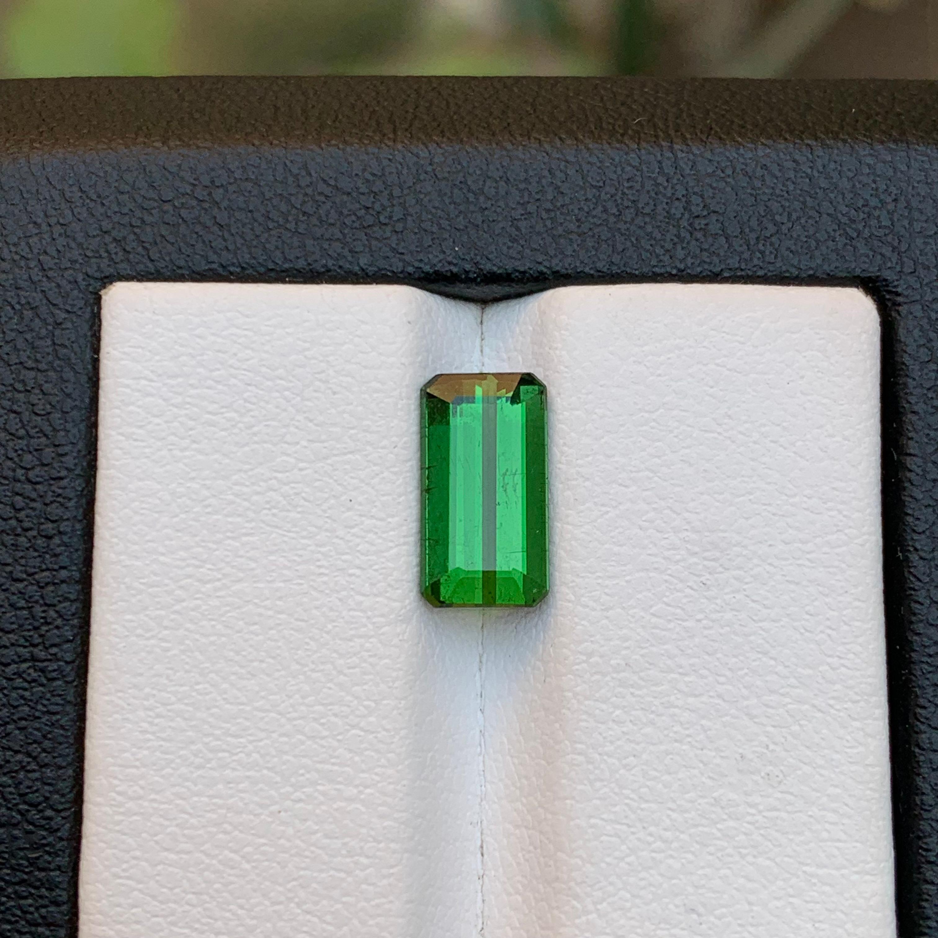 Vivid Green Natural Tourmaline Ring Loose Gemstone 2.65 Ct Emerald Cut-Jewelry For Sale 7