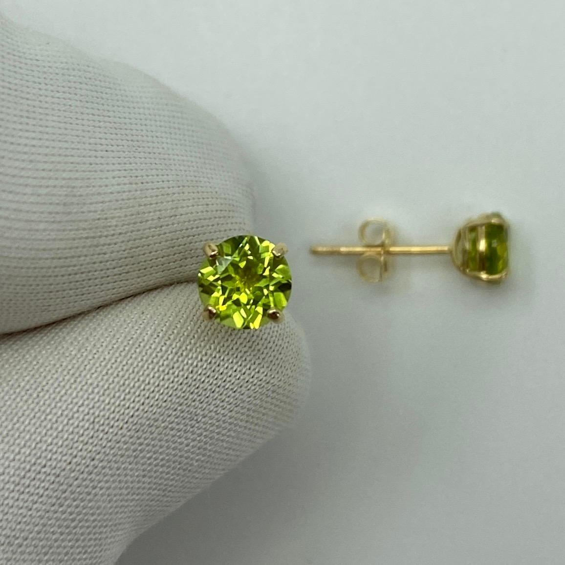 Natural Vivid Green 1.00 Carat Peridot Yellow Gold Earring Studs.

Beautiful 5mm matching pair of round peridot with vivid green colour, excellent clarity and an excellent round brilliant cut.

Set in lightweight 9k yellow gold suds with butterfly