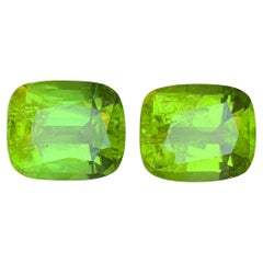 Peridoto verde vivo 11,60 carati, taglio a cuscino, gemma naturale sciolta per orecchini