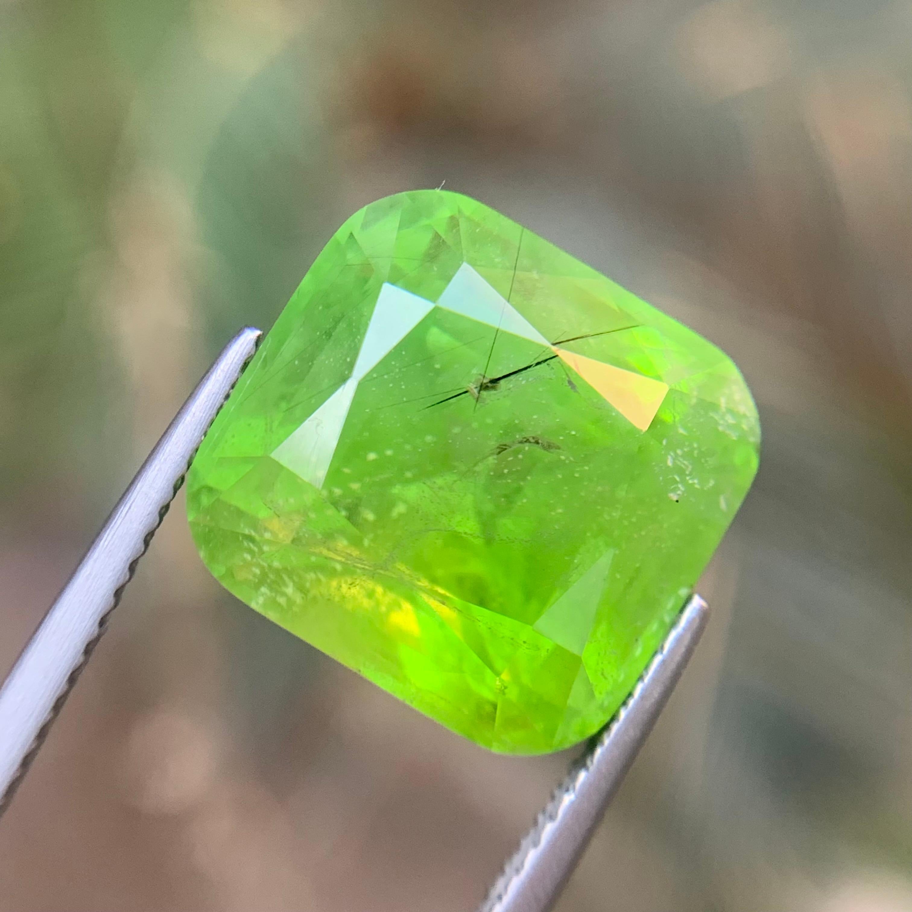 Peridoto verde vivo 16,30 carati Gemma naturale sfusa - taglio a cuscino quadrato-Gioielli in vendita 6