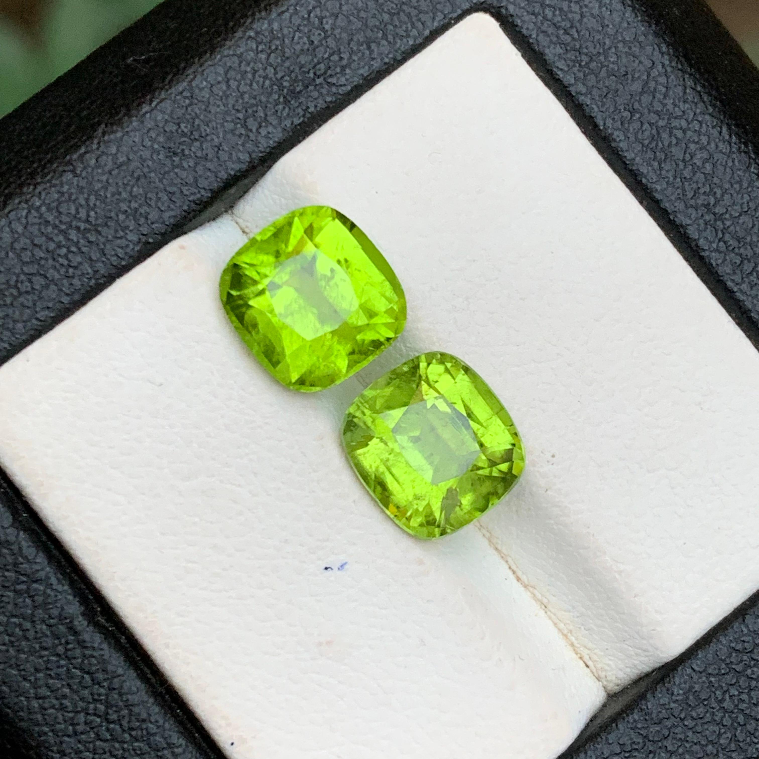Peridot vert vif 6.88 Ct Cushion Cut Natural Loose Gemstones Set for Jewelry (Jeu de pierres précieuses en vrac pour bijoux) en vente 6