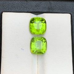 Lebendiger grüner Peridot 6.88 Ct Kissenschliff Natürliche lose Edelsteine Set für Schmuck