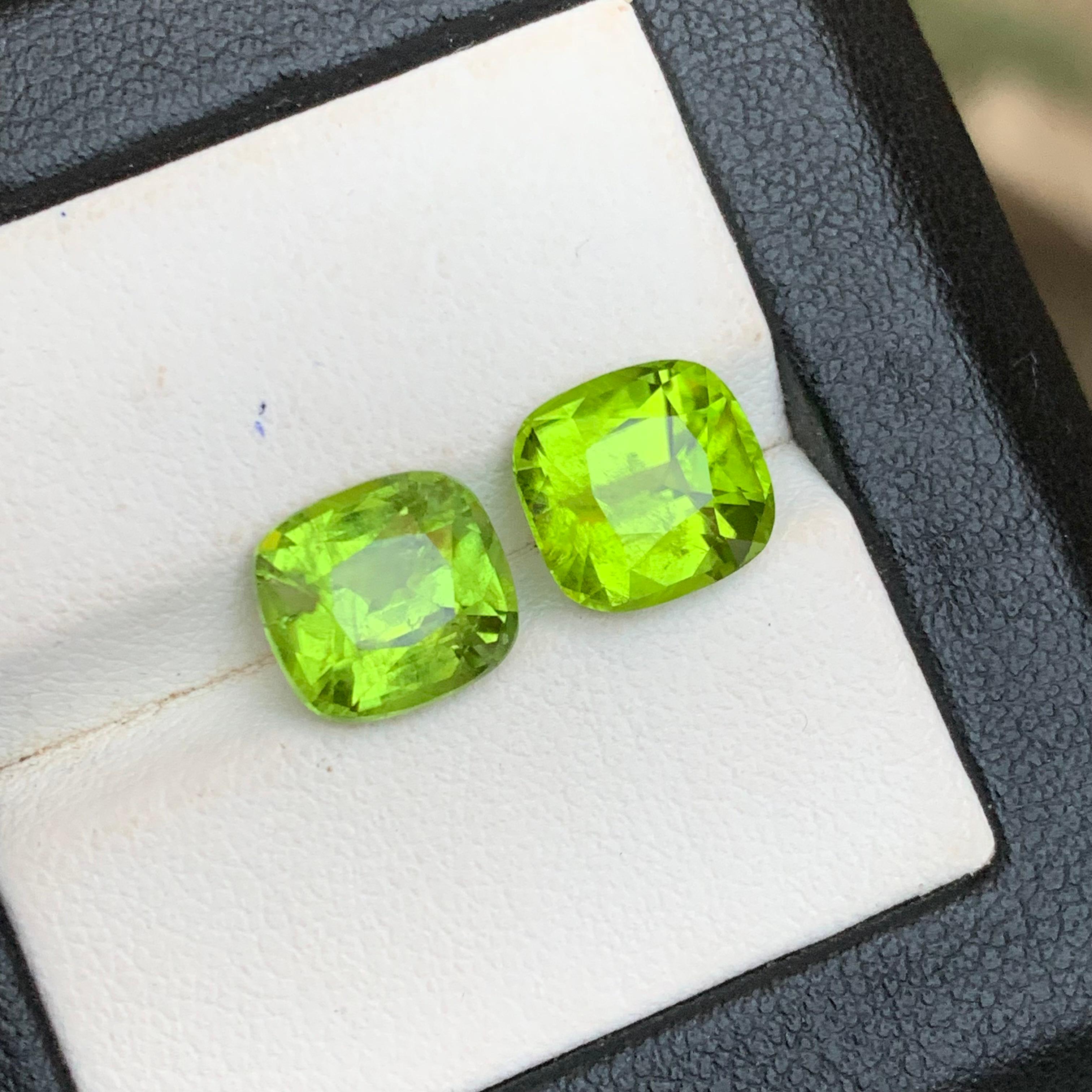 Peridot vert vif 6.88 Ct Cushion Cut Natural Loose Gemstones Set for Jewelry (Jeu de pierres précieuses en vrac pour bijoux) Unisexe en vente