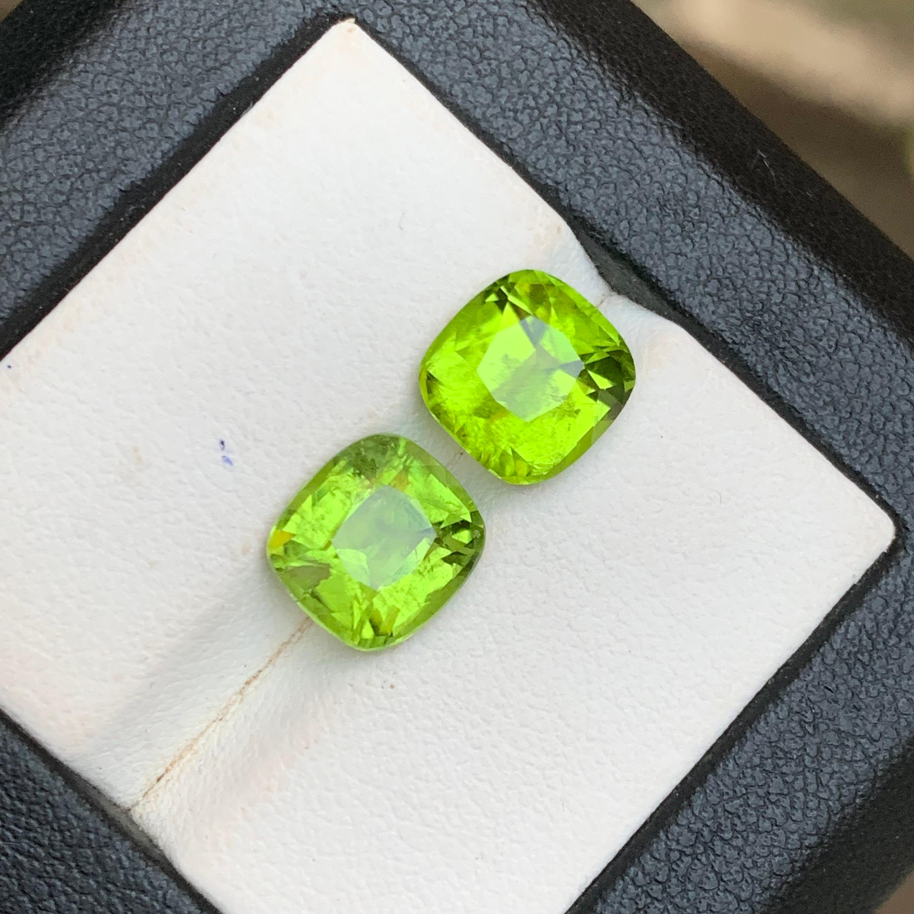 Peridot vert vif 6.88 Ct Cushion Cut Natural Loose Gemstones Set for Jewelry (Jeu de pierres précieuses en vrac pour bijoux) en vente 1