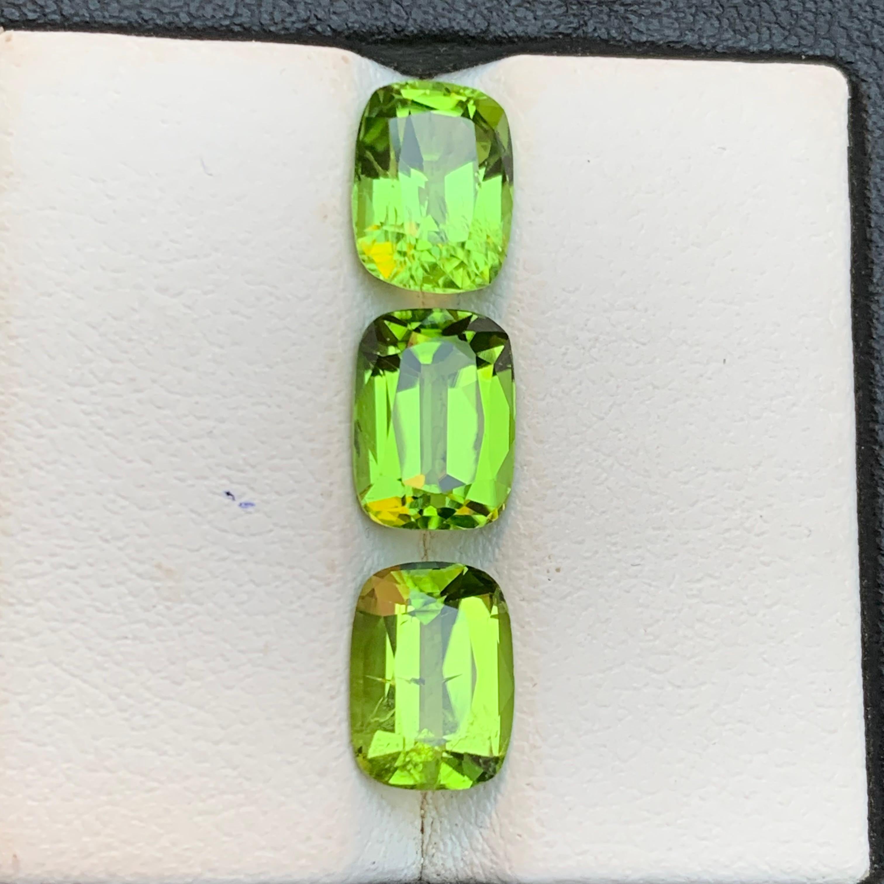 Vivid Green Peridot 7.28 Ct Cushion Cut Natürliche Lose Edelsteine Paket-Schmuck im Angebot 6