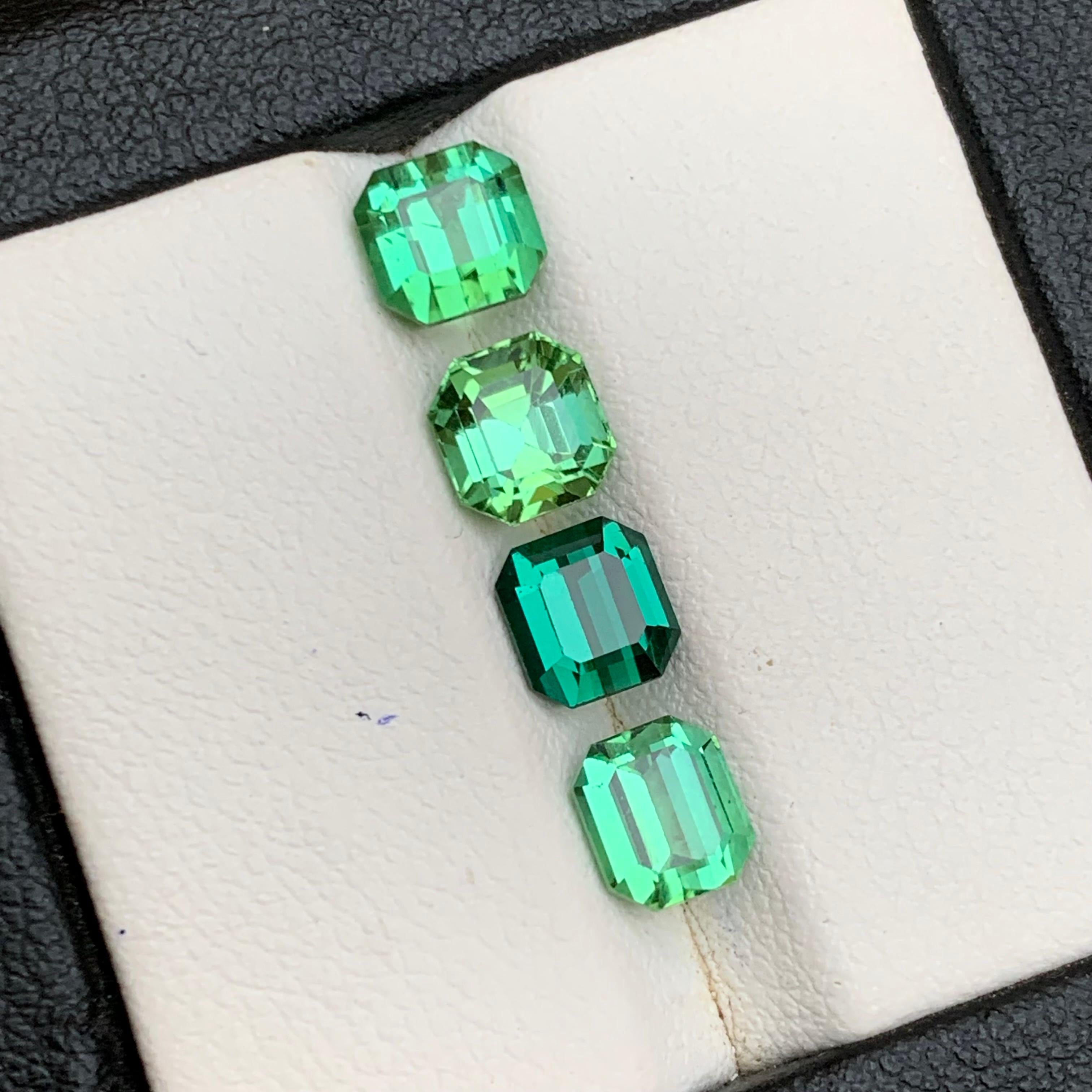 Turmalina verde viva 4,98 qt talla octogonal esmeralda natural suelta paquete de gemas Contemporáneo en venta