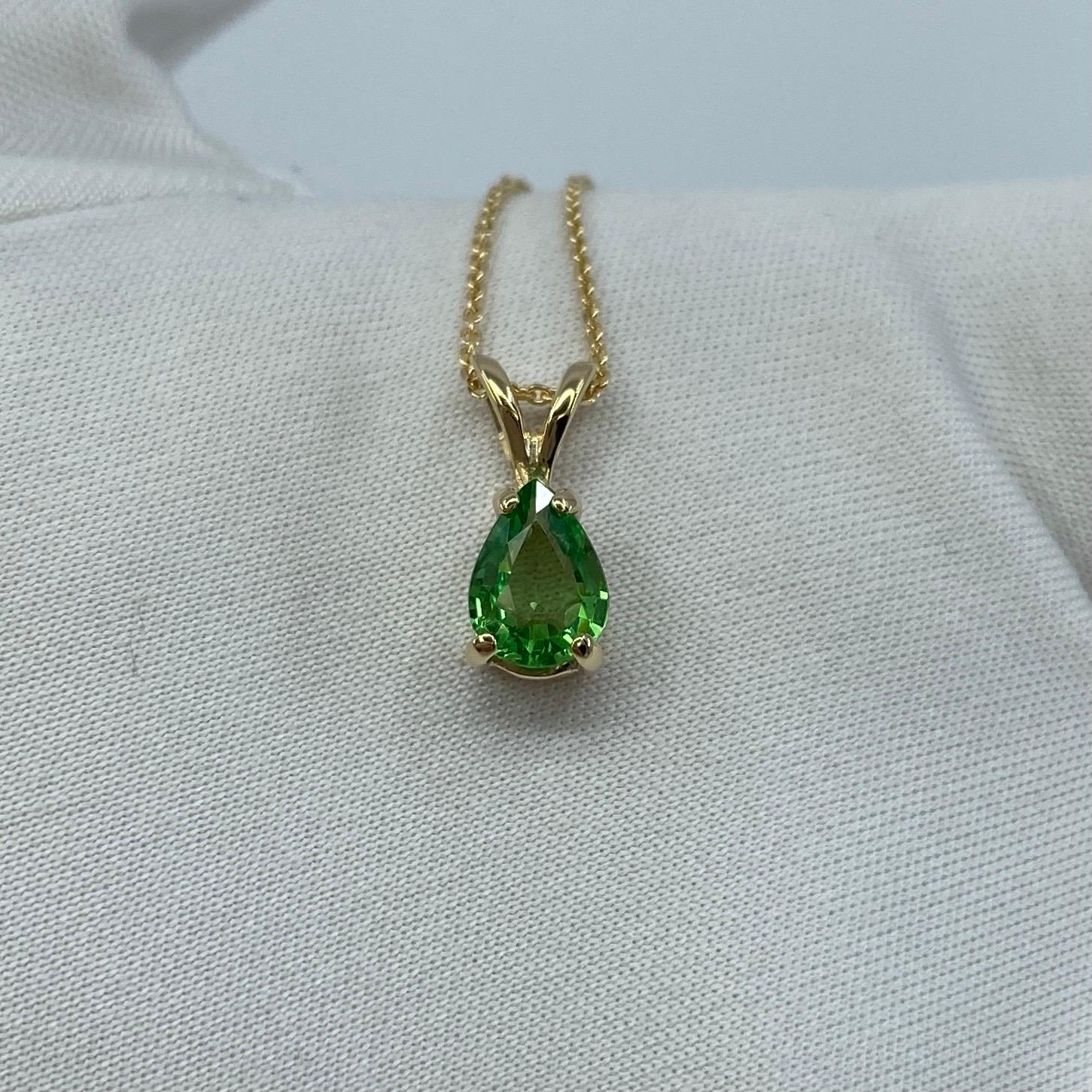 Vivid Green Tsavorite Garnet 0.75 Carat Pear Cut Yellow Gold Solitaire Pendant 2