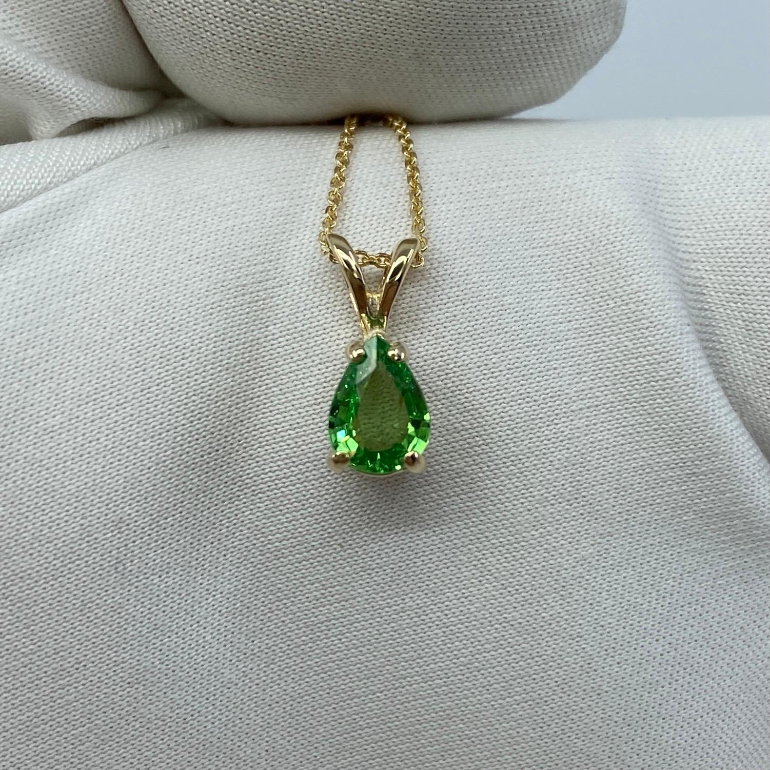 Vivid Green Tsavorite Garnet 0.75 Carat Pear Cut Yellow Gold Solitaire Pendant 5